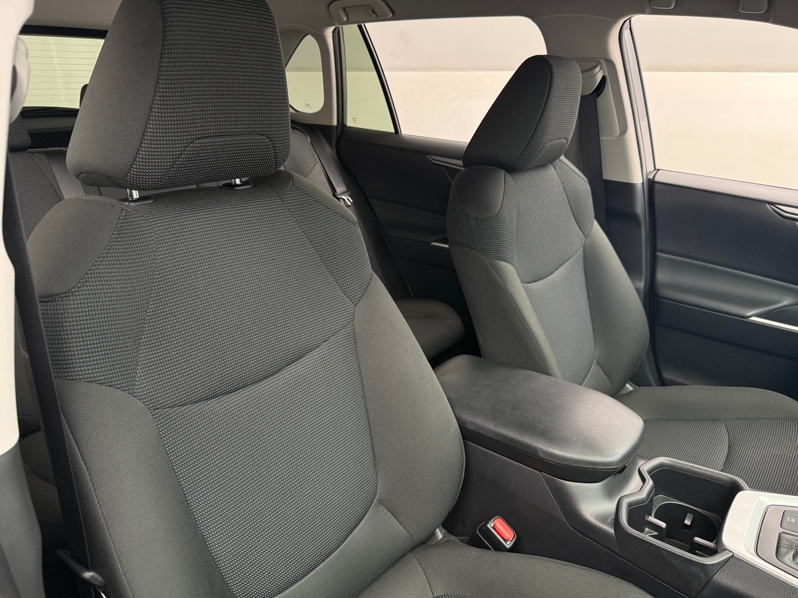 Thumbnail: 2025 Toyota RAV4 - 2