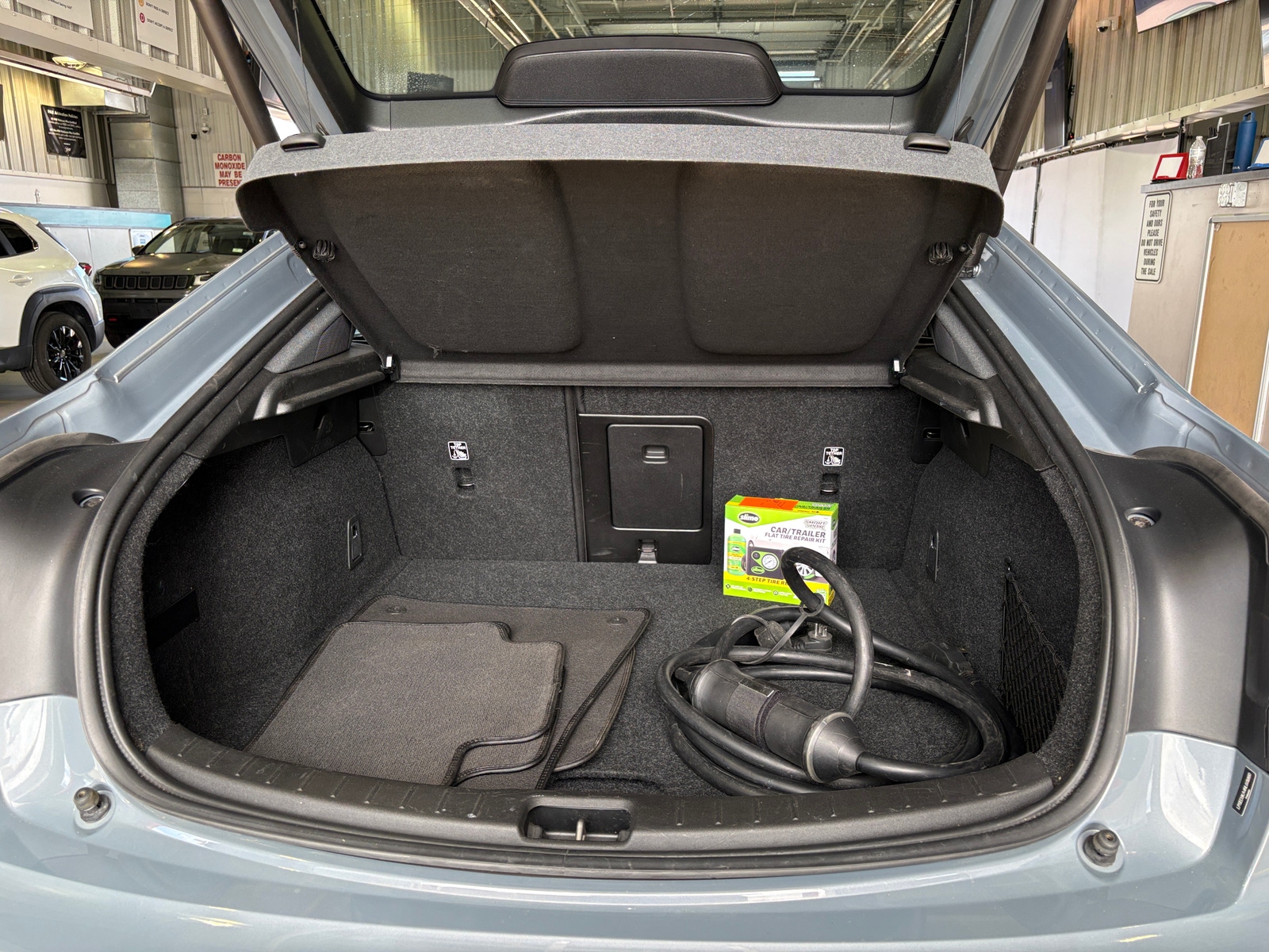 Thumbnail: 2022 Polestar 2 - 7