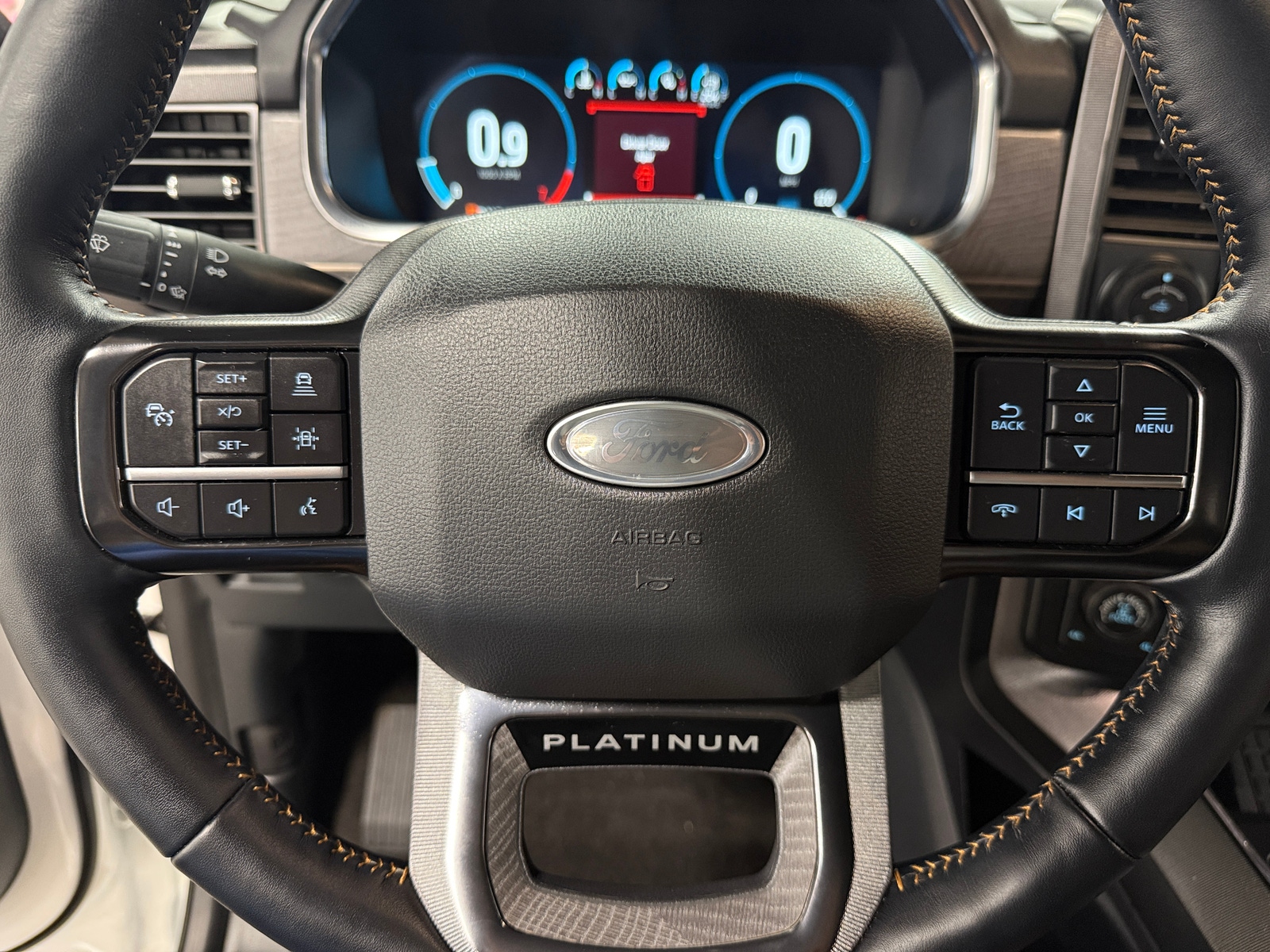 Thumbnail: 2023 Ford Econoline - 4