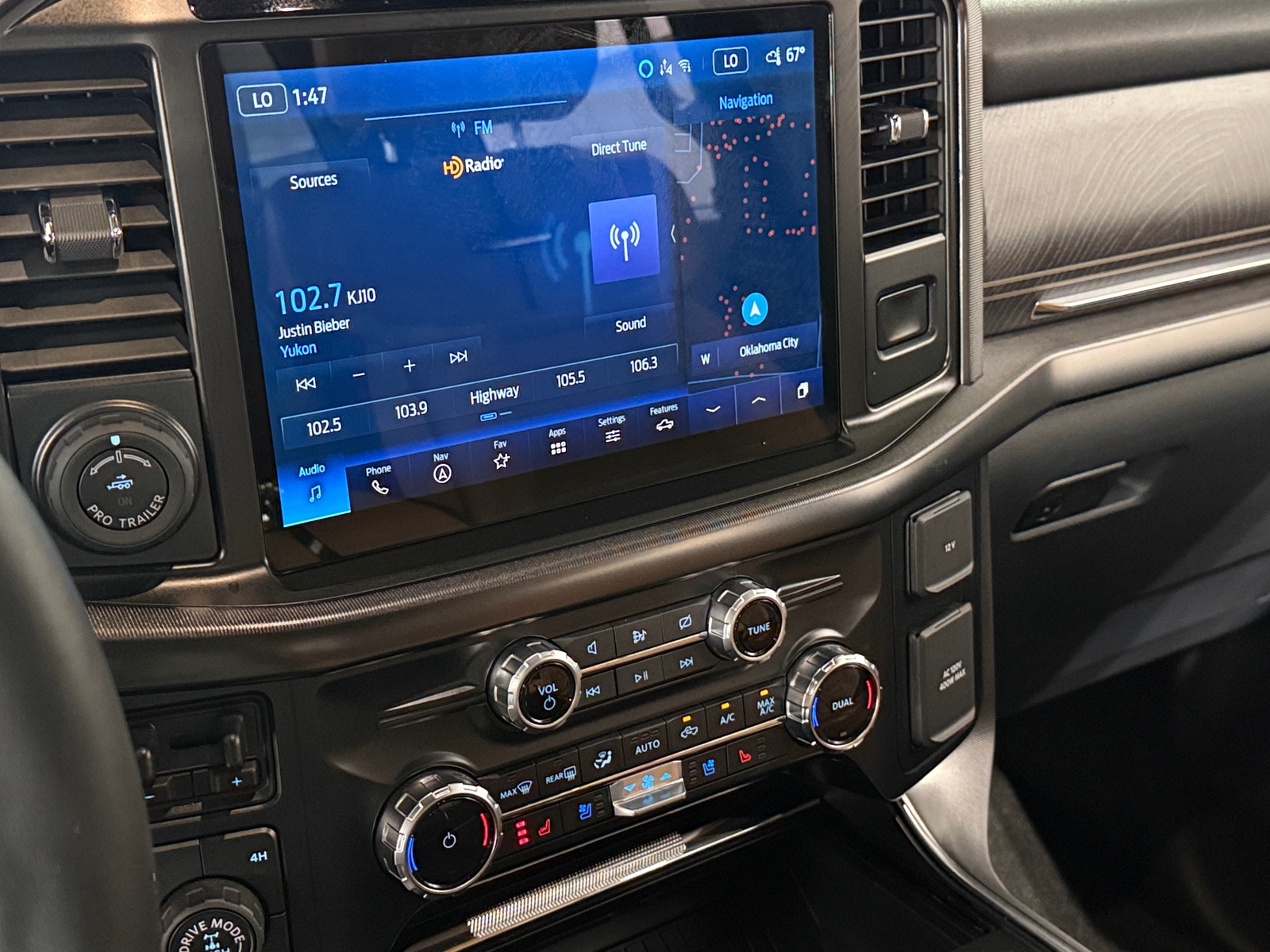 Thumbnail: 2023 Ford Econoline - 3