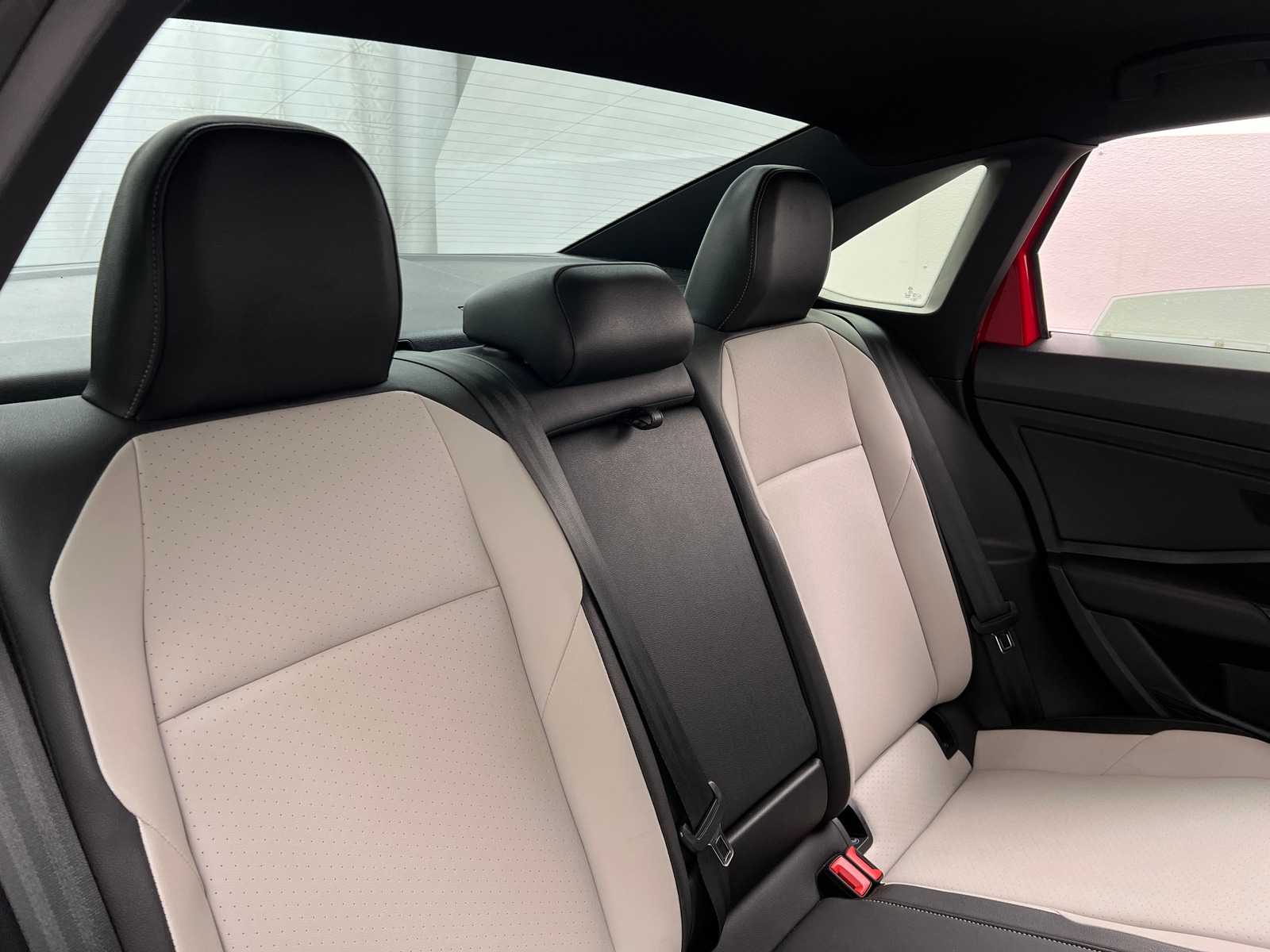 Thumbnail: 2021 Volkswagen Jetta - 5