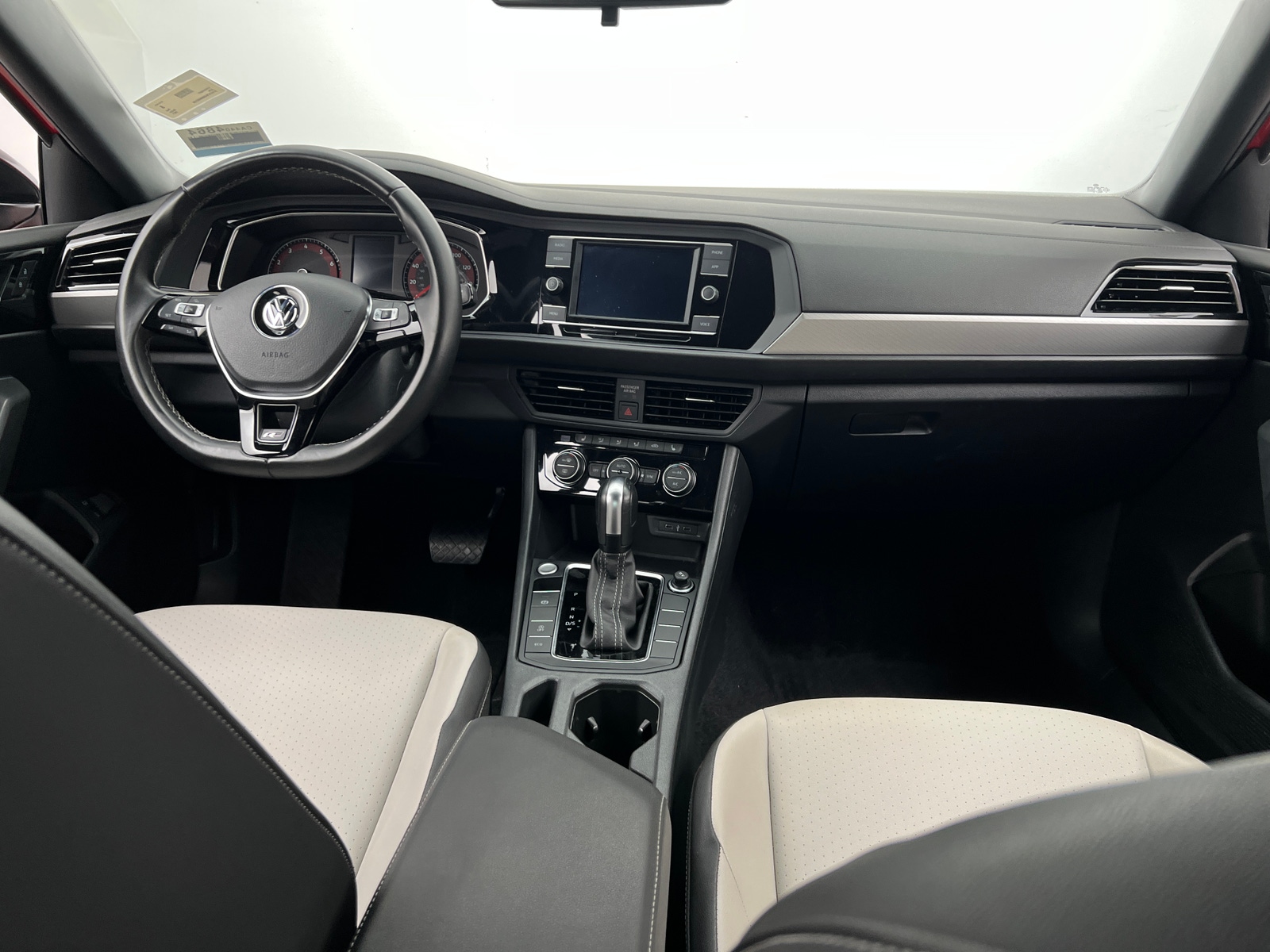 Thumbnail: 2021 Volkswagen Jetta - 2