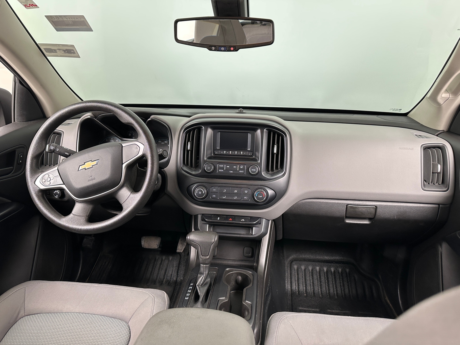 Thumbnail: 2016 Chevrolet Colorado - 3