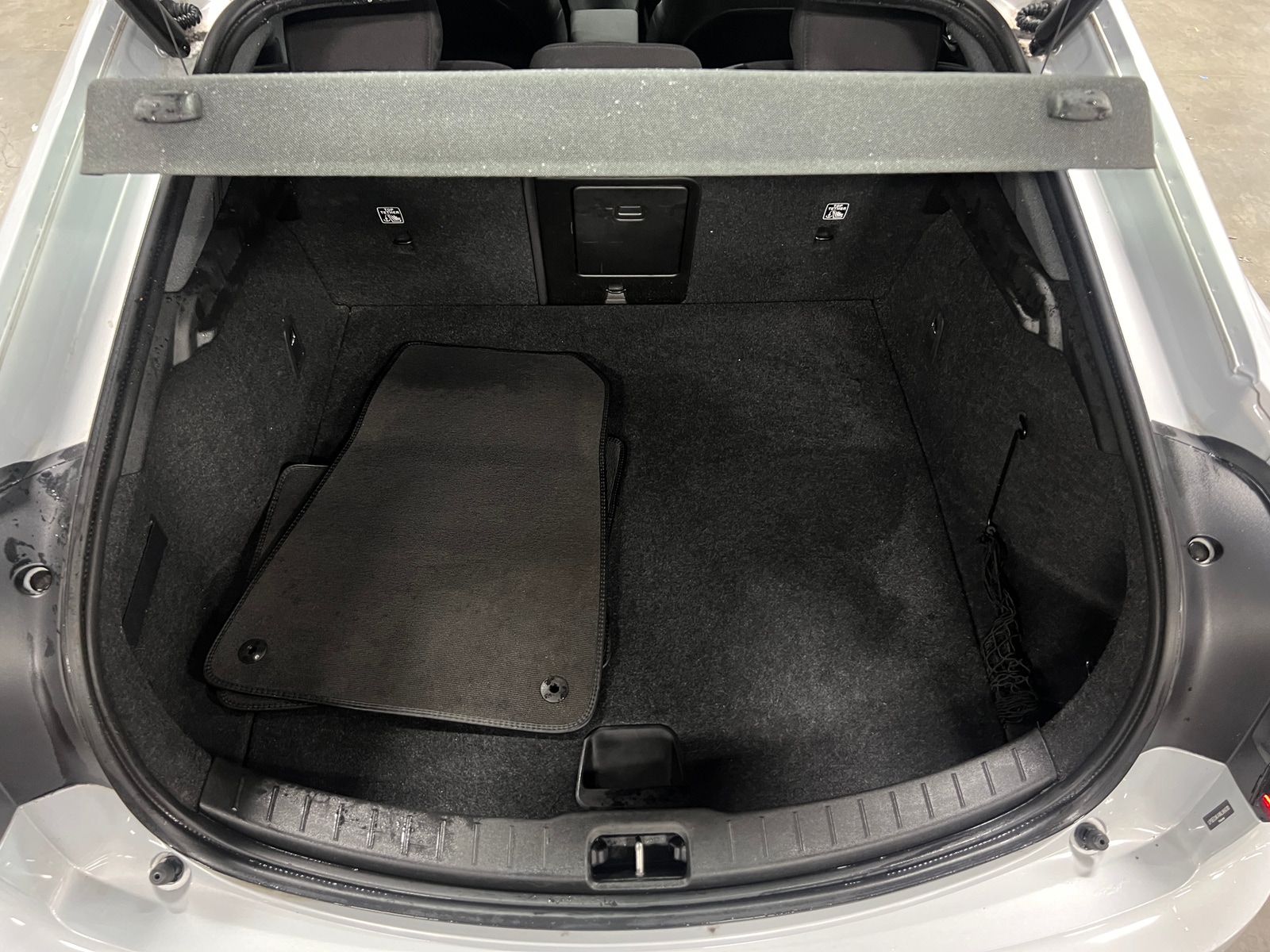 Thumbnail: 2022 Polestar 2 - 7