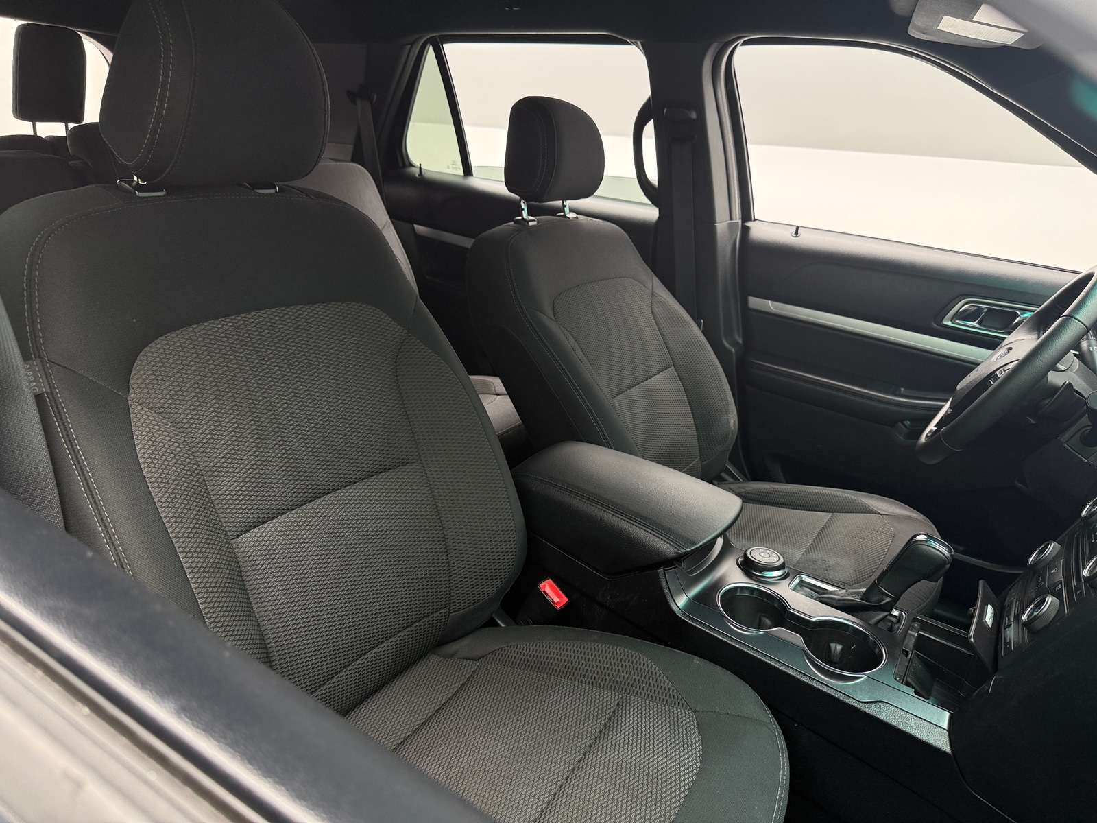 Thumbnail: 2016 Ford Explorer - 2