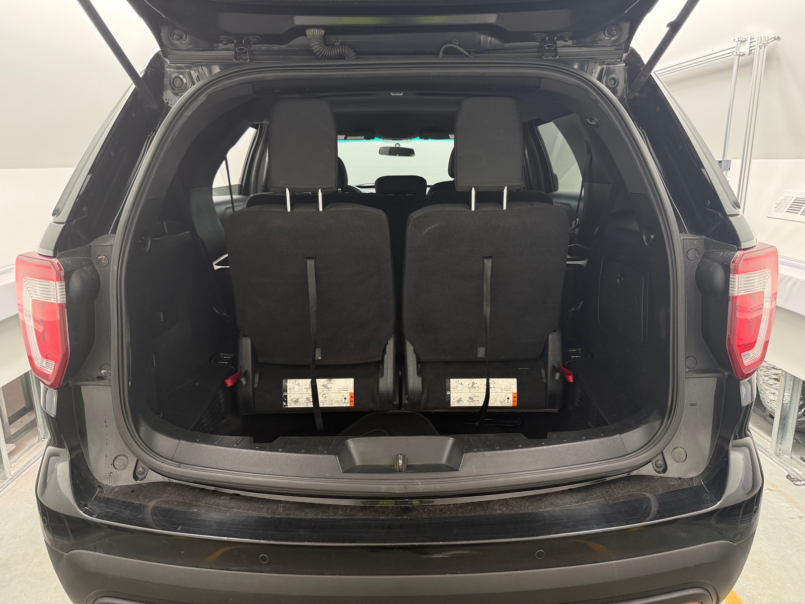 Thumbnail: 2016 Ford Explorer - 7