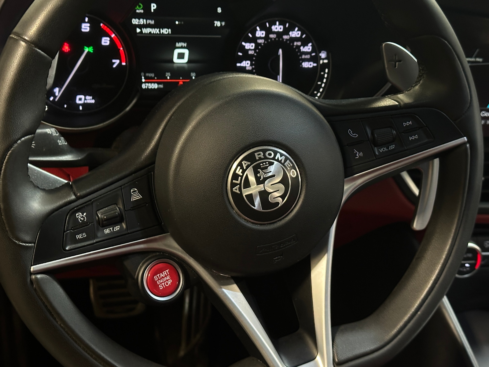 Thumbnail: 2018 Alfa Romeo Giulia - 4