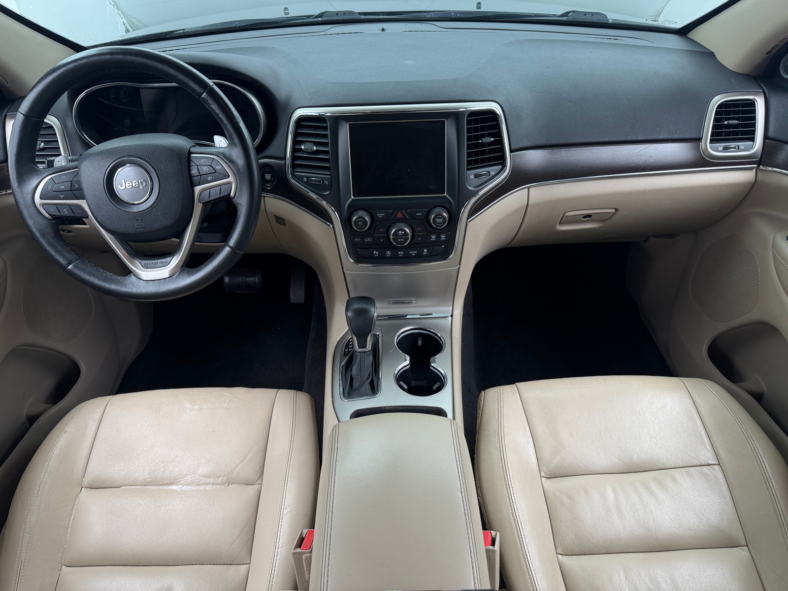 Thumbnail: 2017 Jeep Grand Cherokee - 2