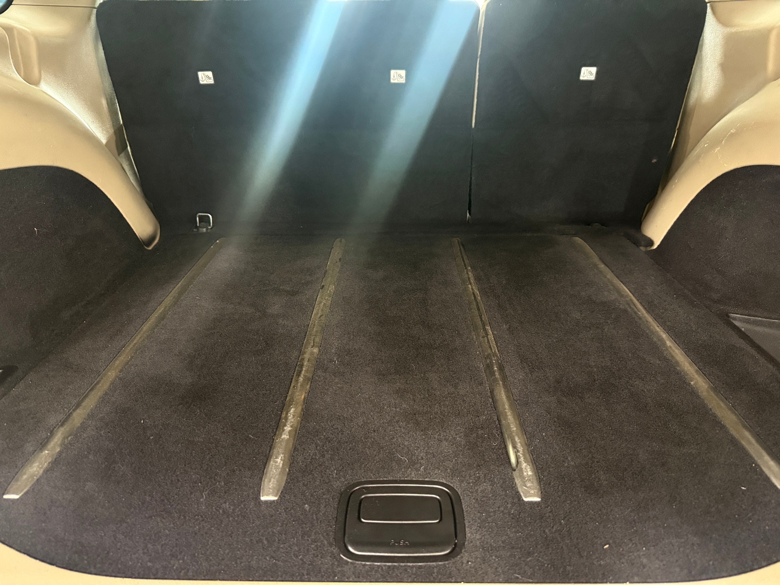 Thumbnail: 2017 Jeep Grand Cherokee - 6