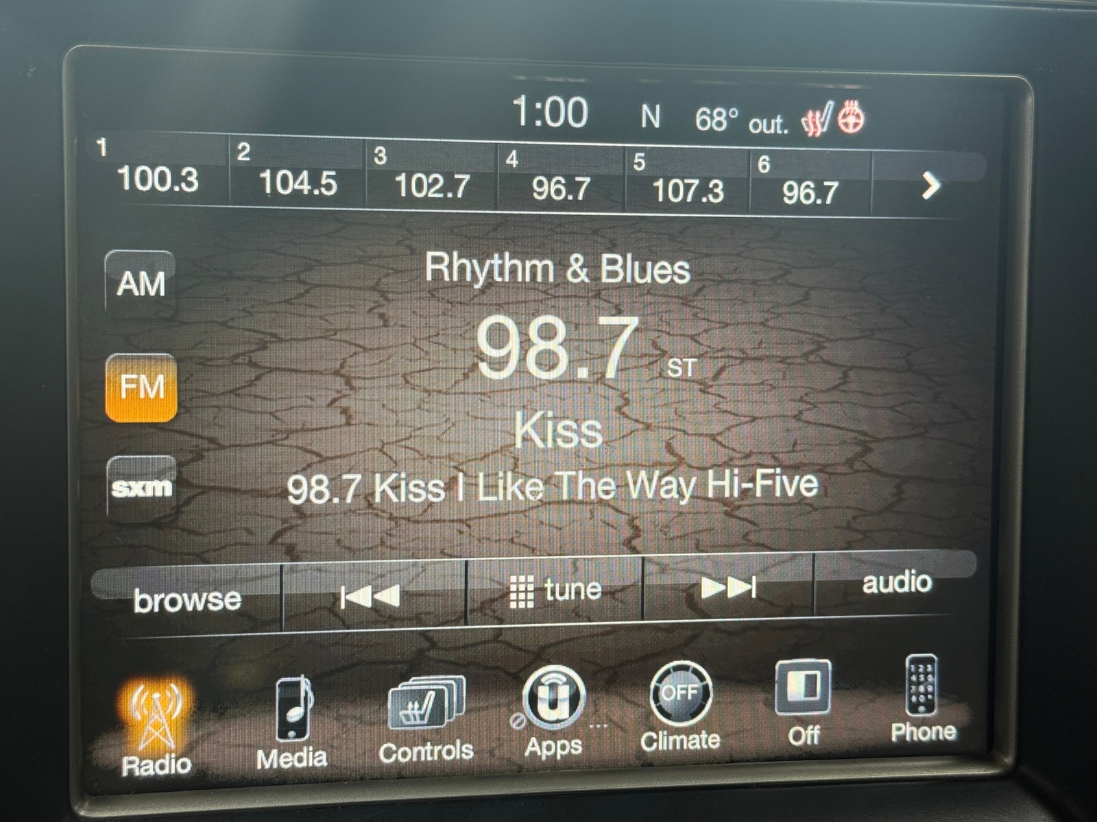 Thumbnail: 2017 Jeep Grand Cherokee - 3