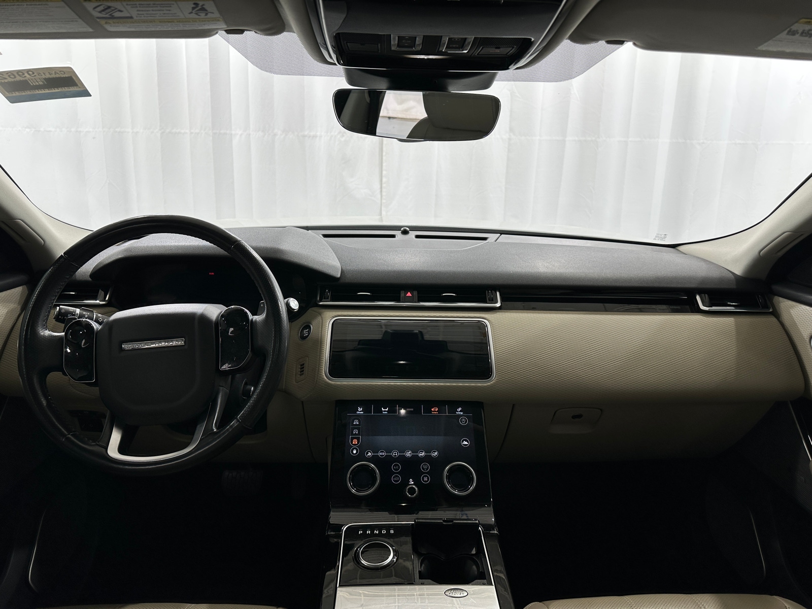 Thumbnail: 2018 Land Rover Range Rover Velar - 2