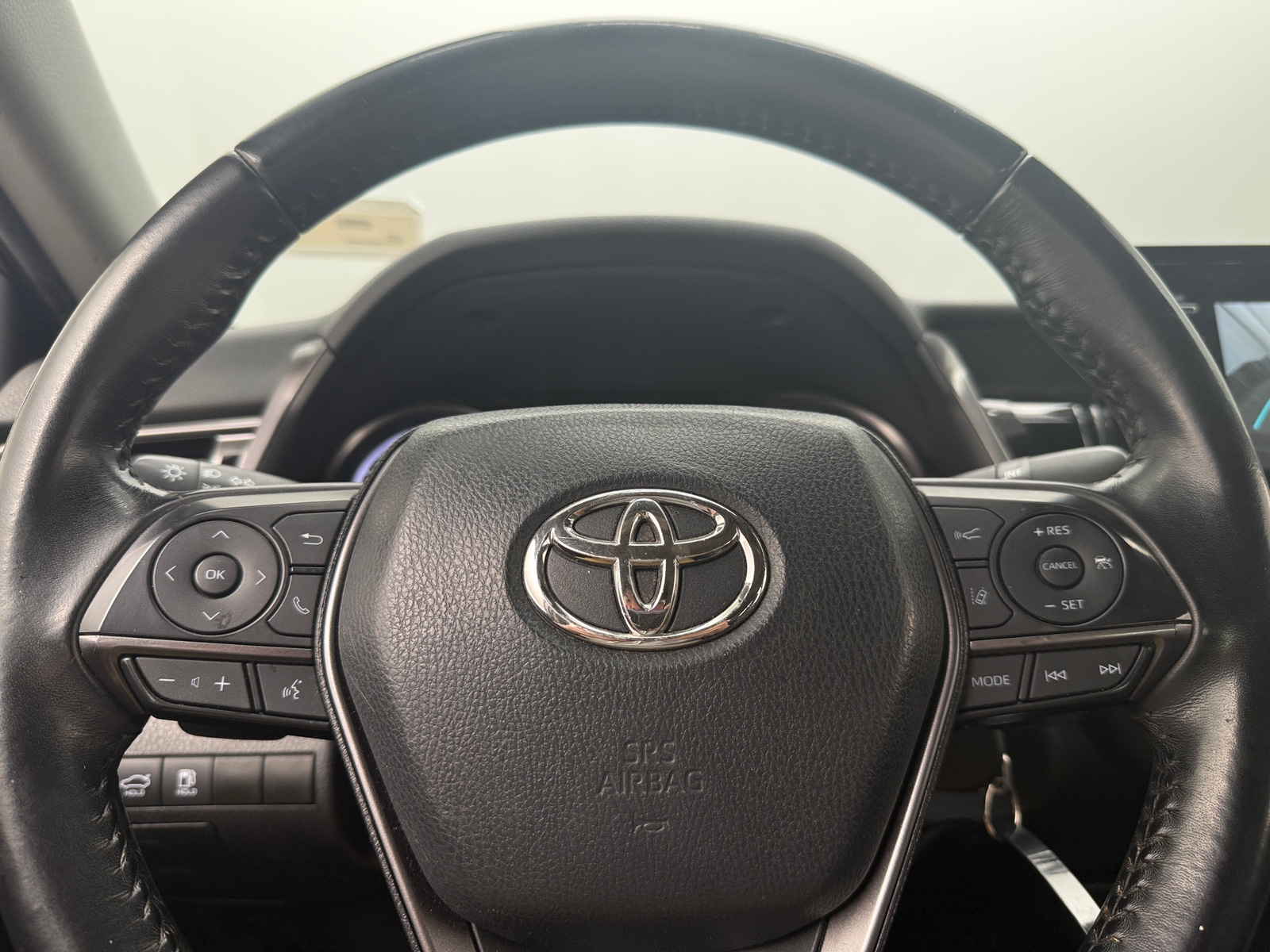 Thumbnail: 2021 Toyota Camry - 4