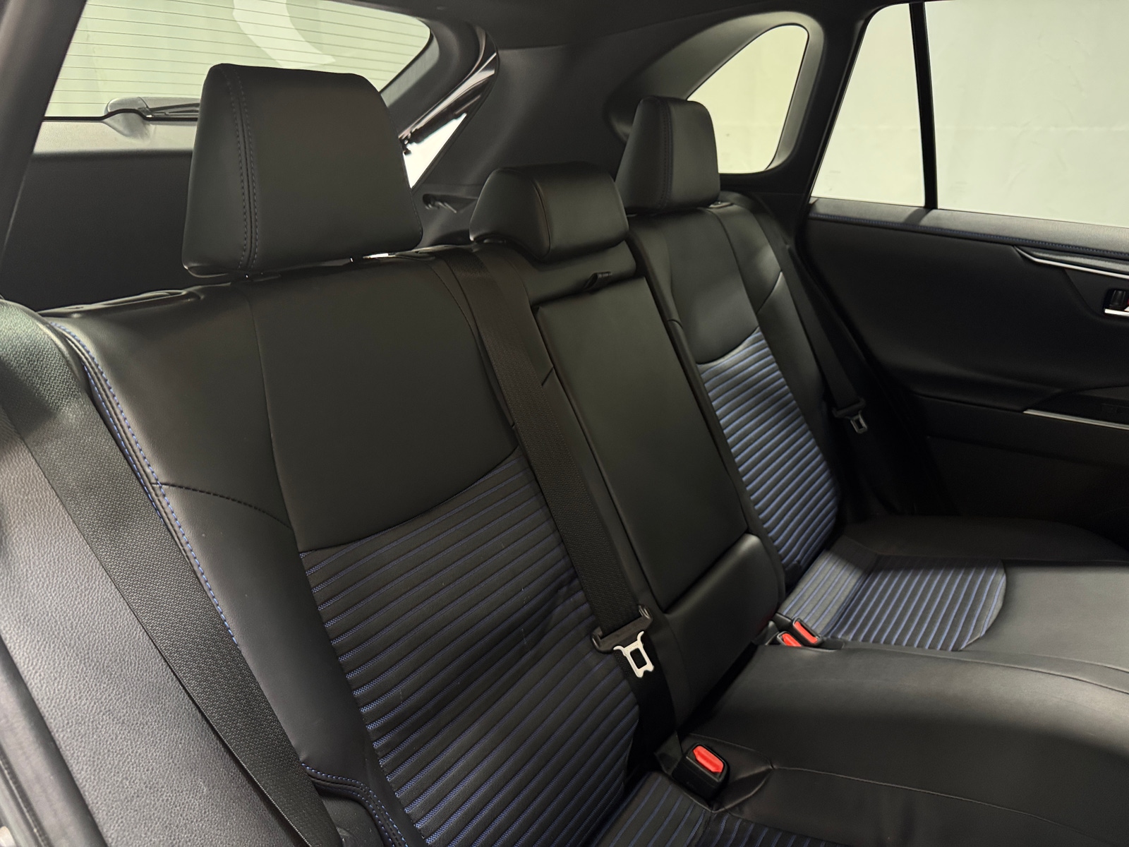 Thumbnail: 2023 Toyota RAV4 - 5