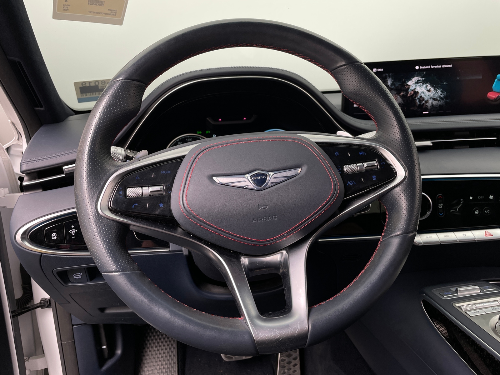 Thumbnail: 2022 Genesis GV70 - 4