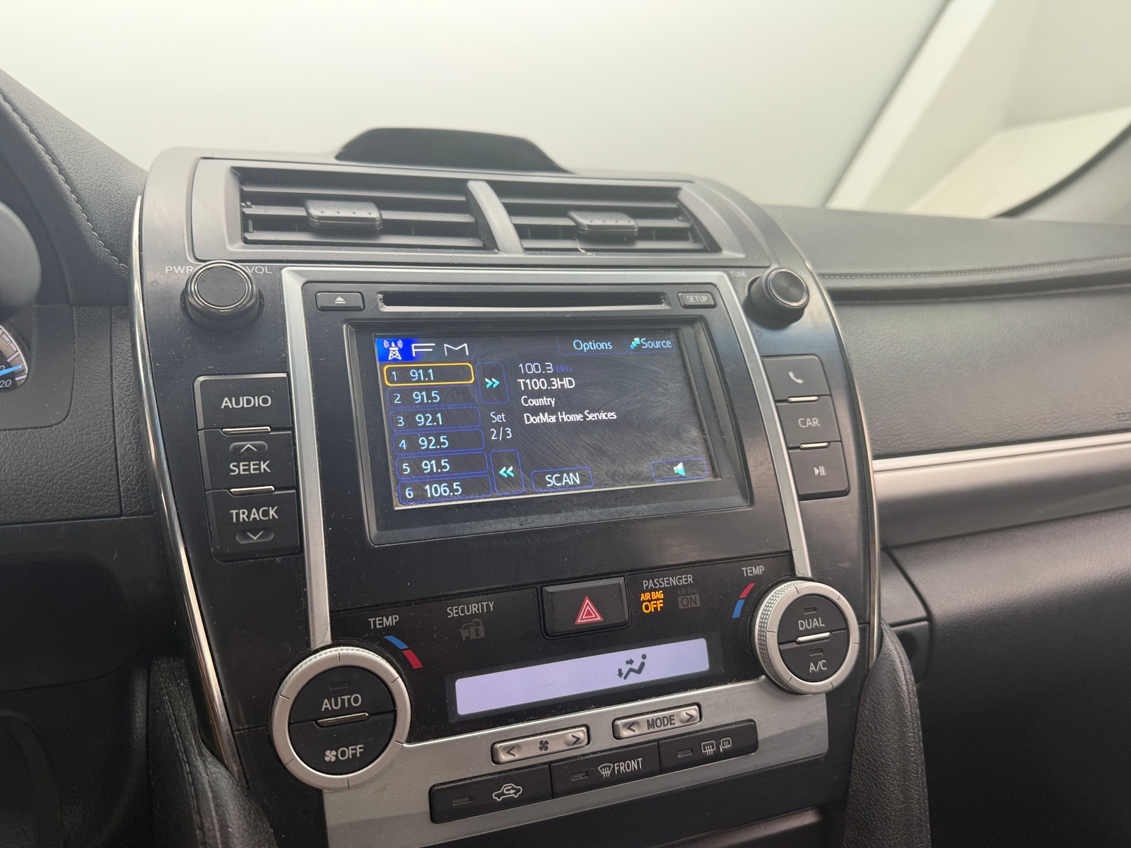 Thumbnail: 2012 Toyota Camry - 4