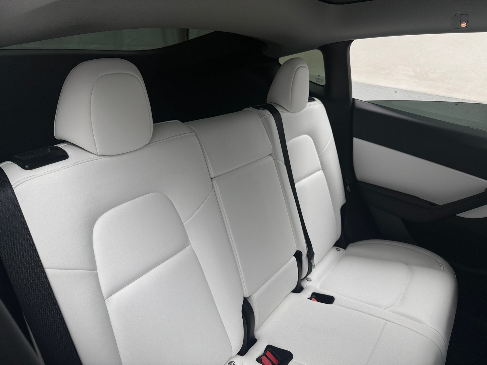 Thumbnail: 2022 Tesla Model Y - 5