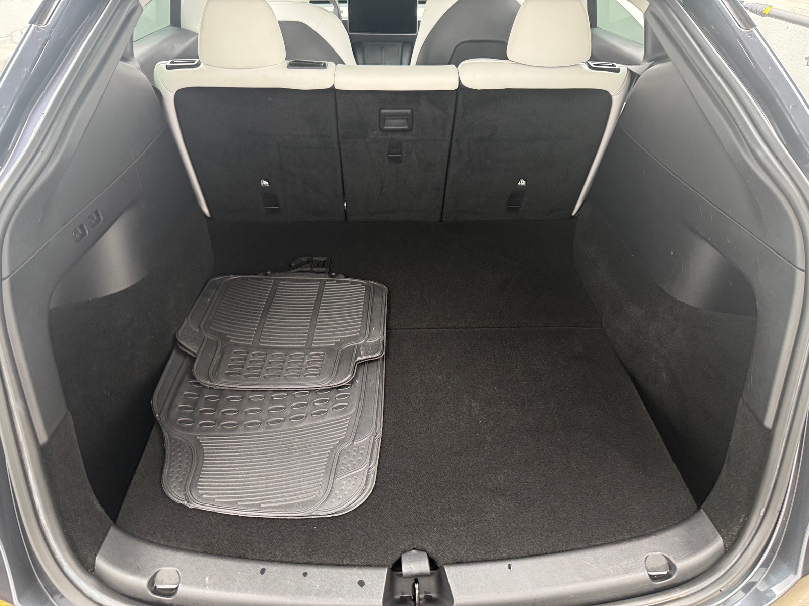 Thumbnail: 2022 Tesla Model Y - 6