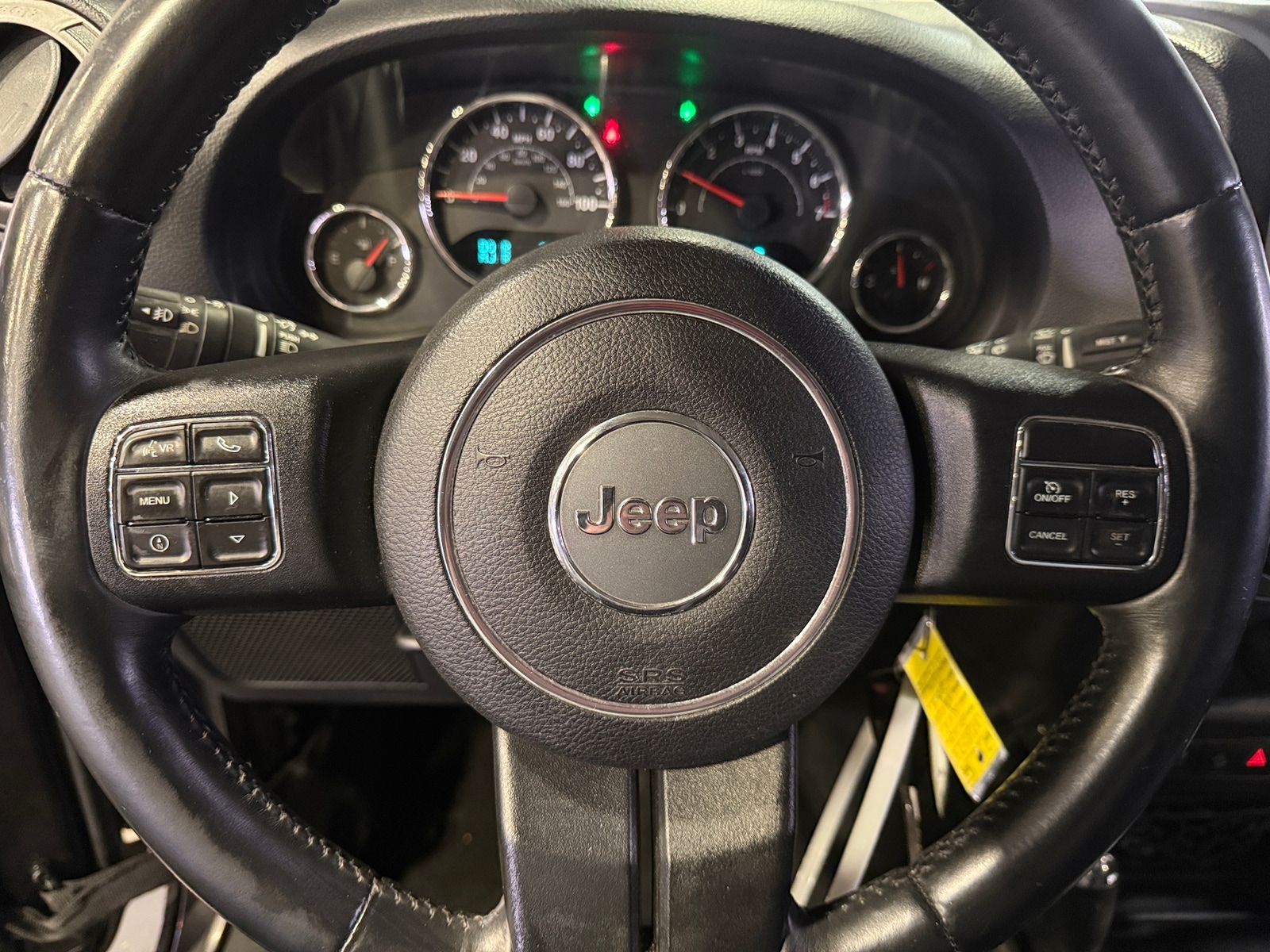 Thumbnail: 2014 Jeep Wrangler - 5