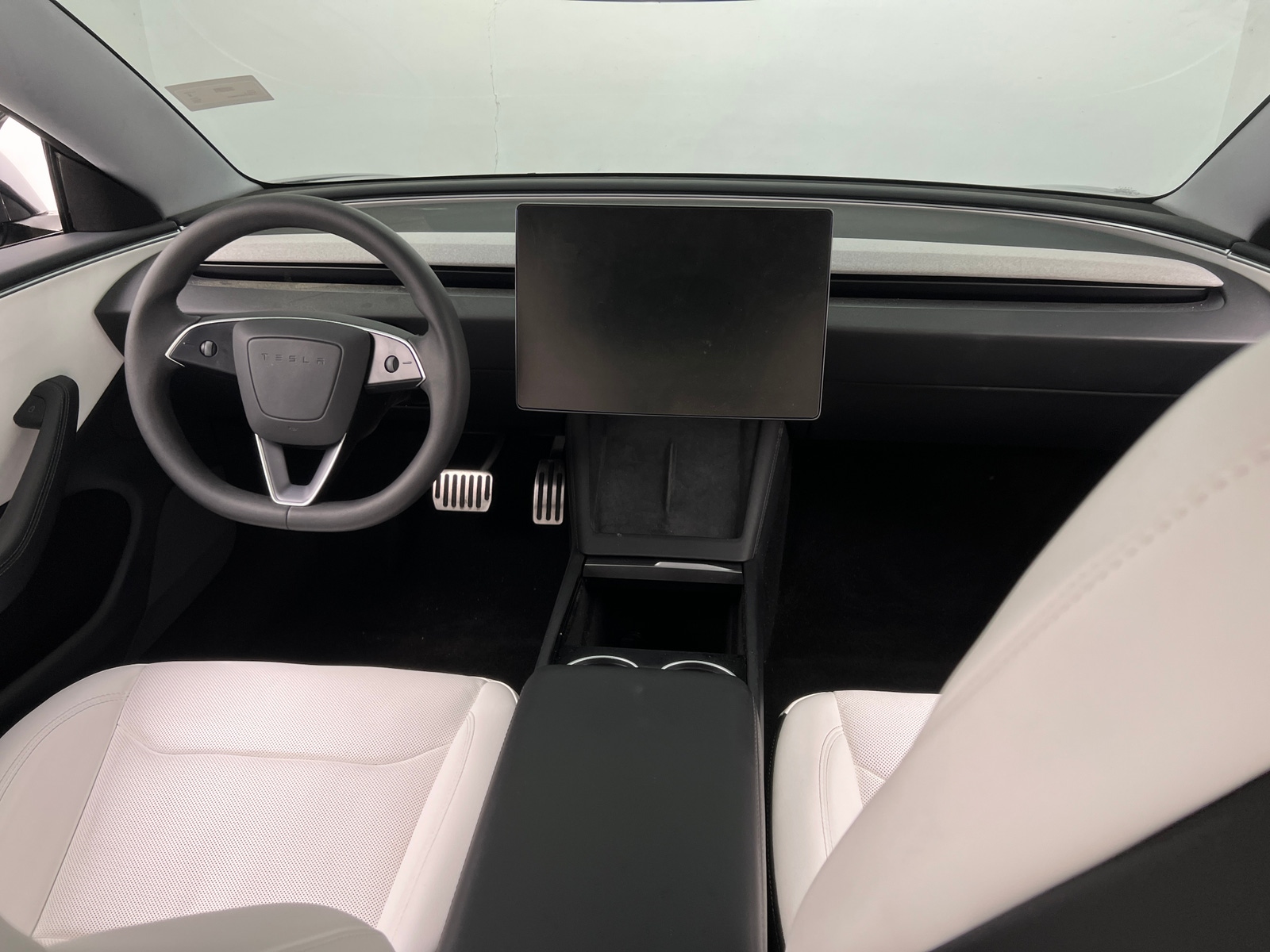 Thumbnail: 2025 Tesla Model 3 - 2