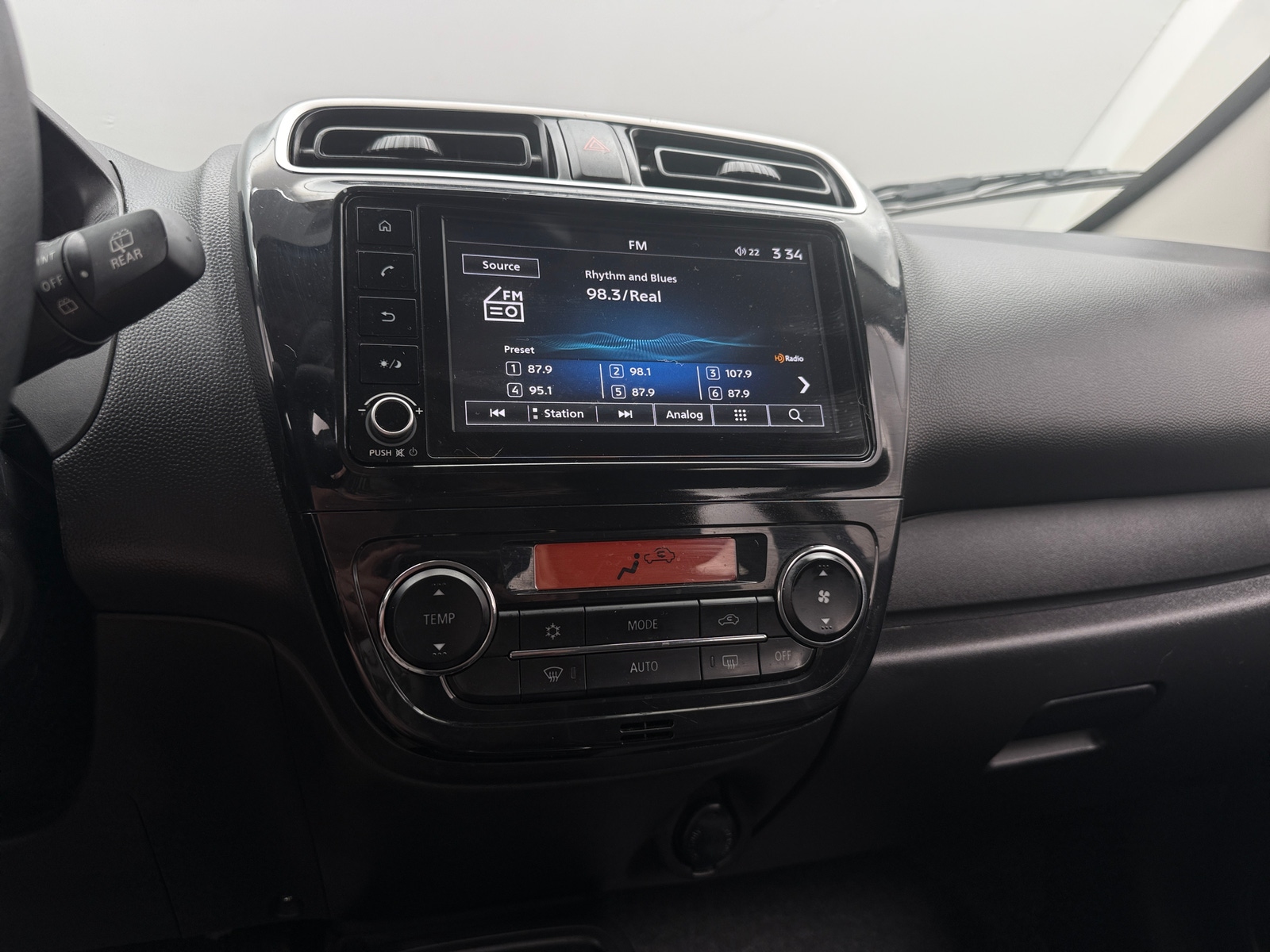 Thumbnail: 2024 Mitsubishi Mirage - 3