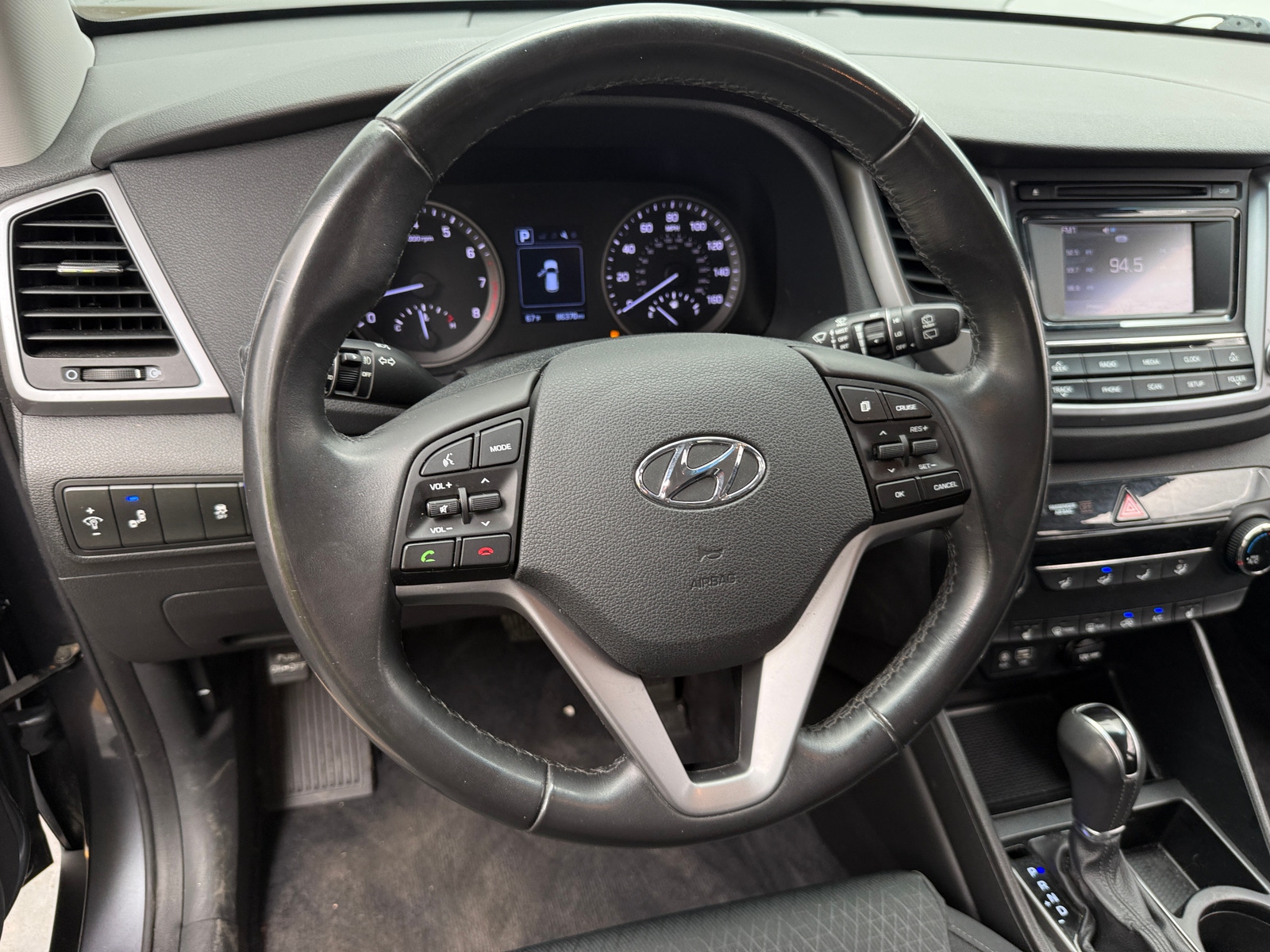 Thumbnail: 2017 Hyundai Tucson - 5