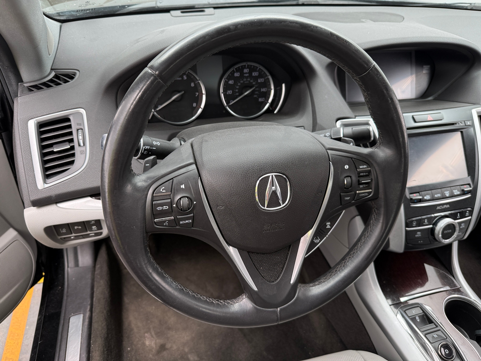 Thumbnail: 2017 Acura TLX - 4