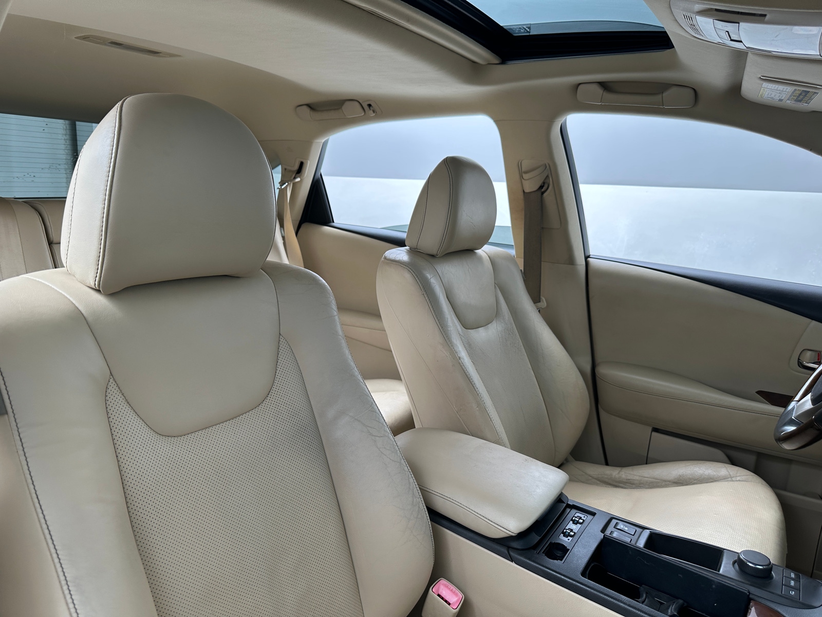 Thumbnail: 2013 Lexus RX - 2