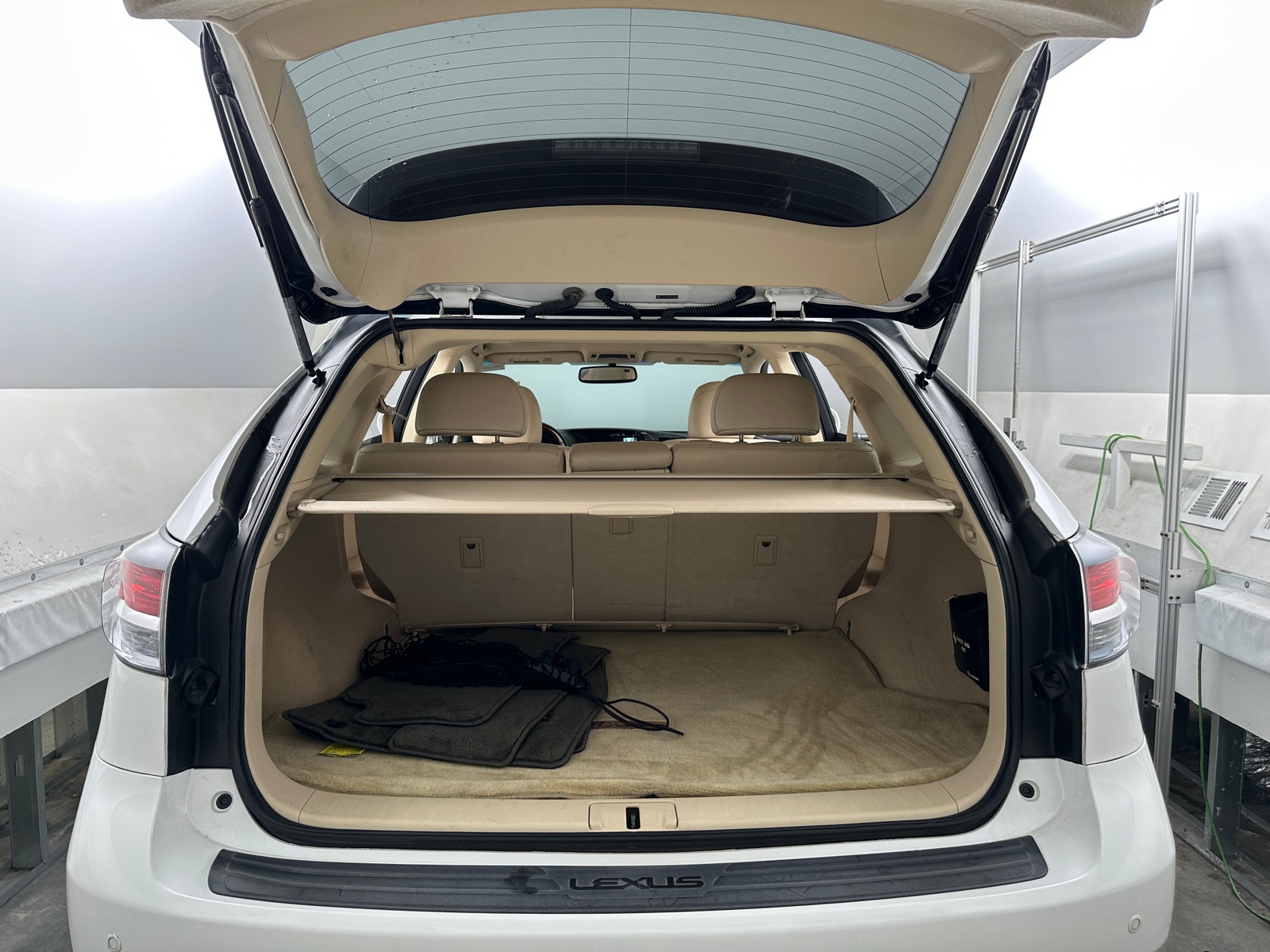 Thumbnail: 2013 Lexus RX - 7