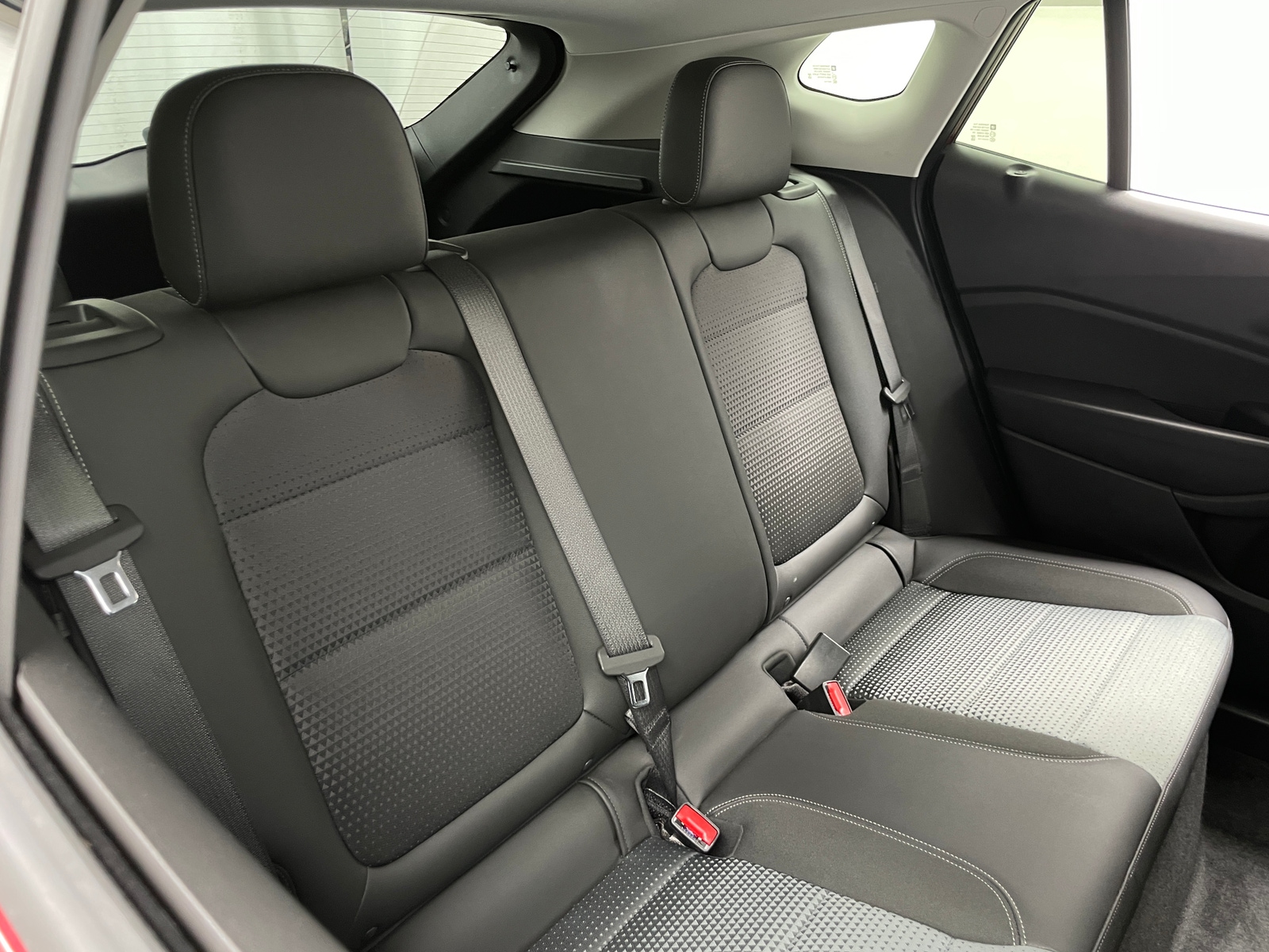 Thumbnail: 2025 Chevrolet Trax - 6