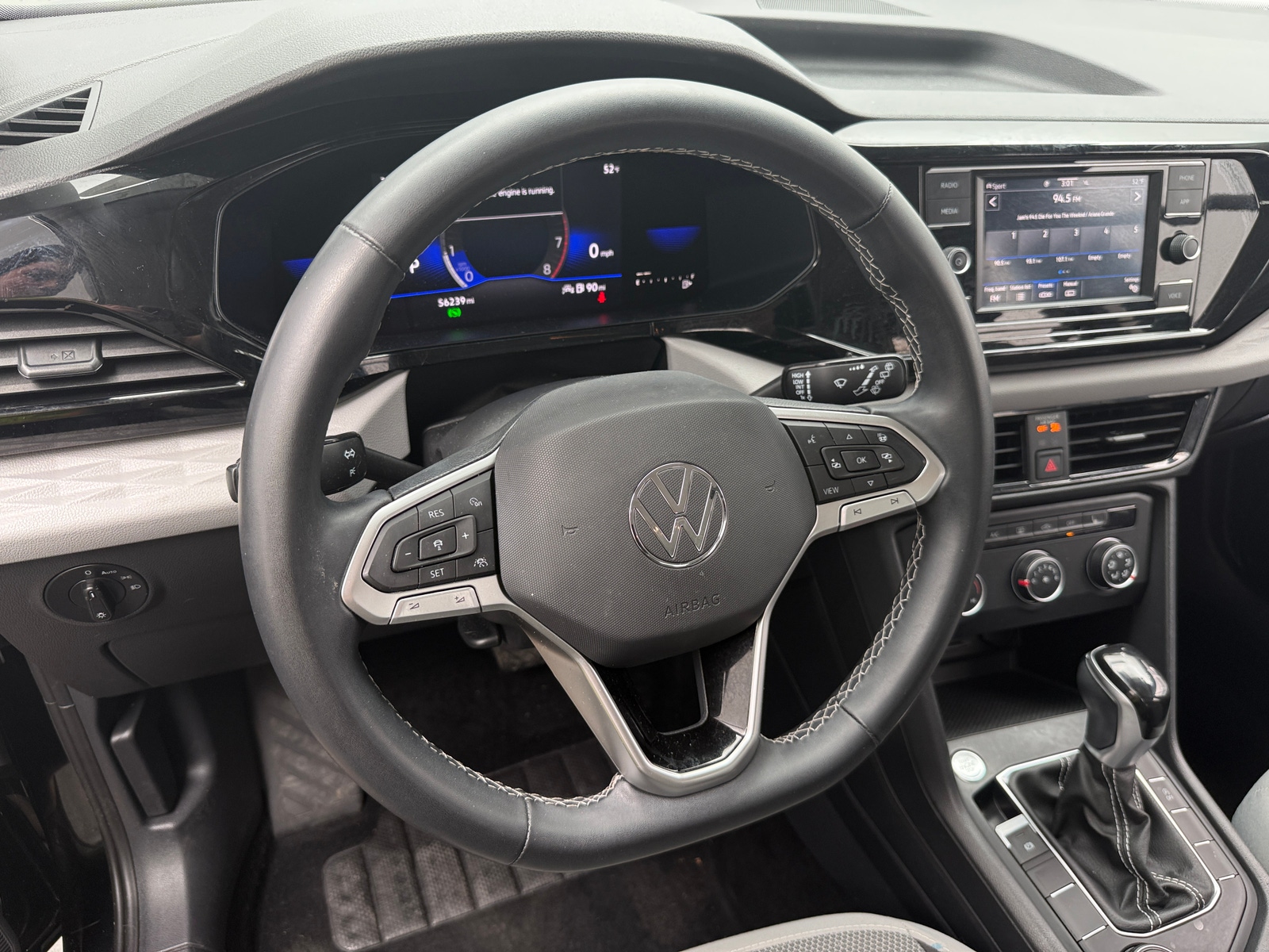 Thumbnail: 2022 Volkswagen Taos - 5