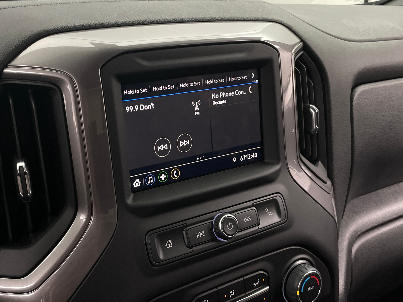 Thumbnail: 2022 Chevrolet Silverado 1500 - 4