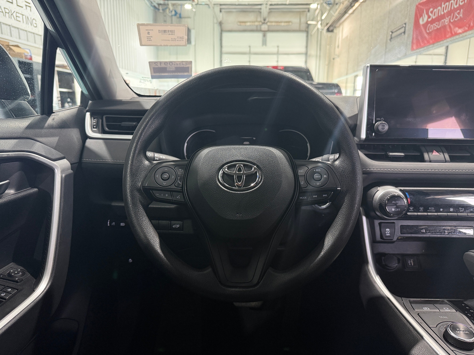 Thumbnail: 2023 Toyota RAV4 - 5