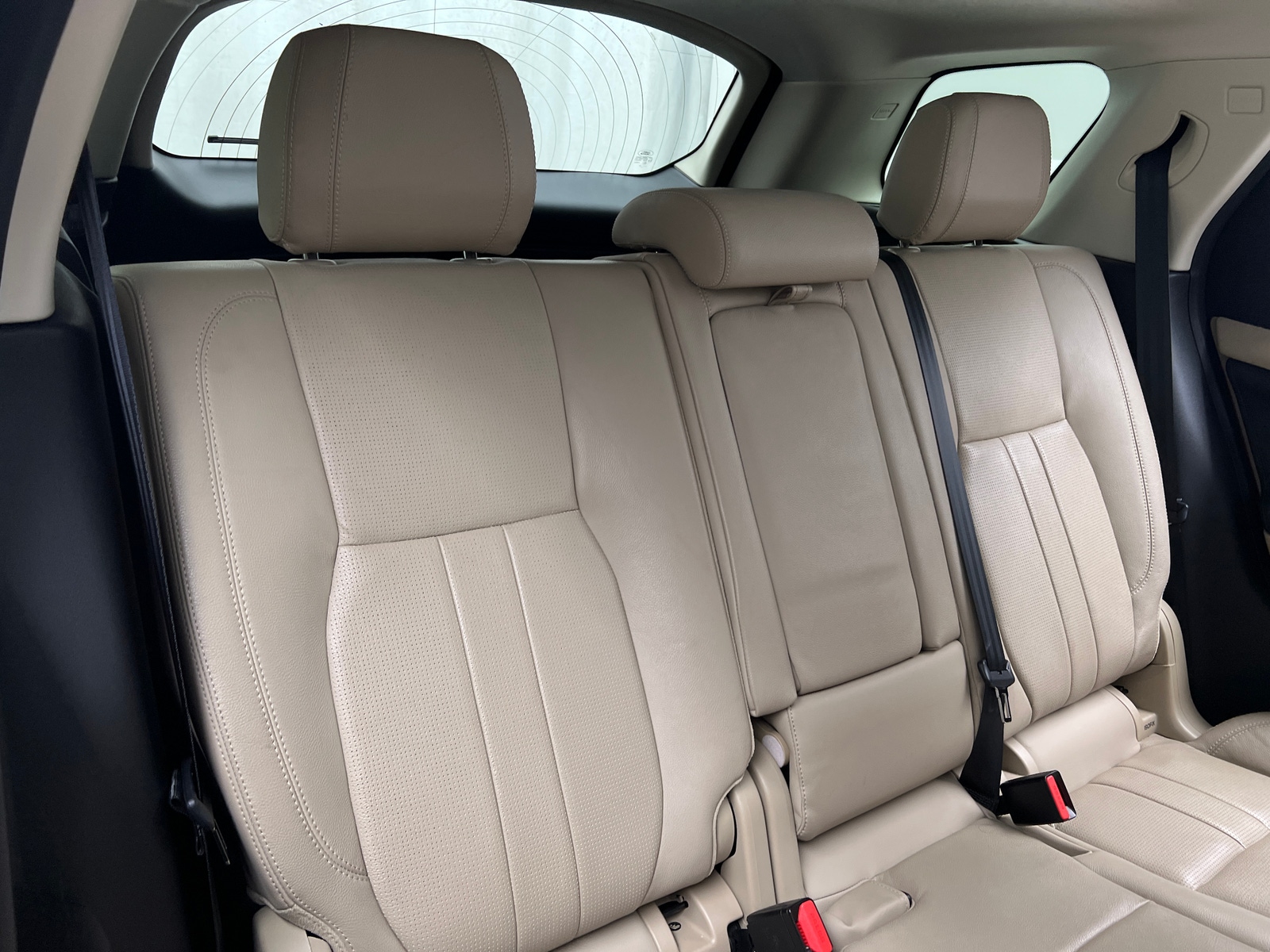 Thumbnail: 2019 Land Rover Discovery Sport - 5