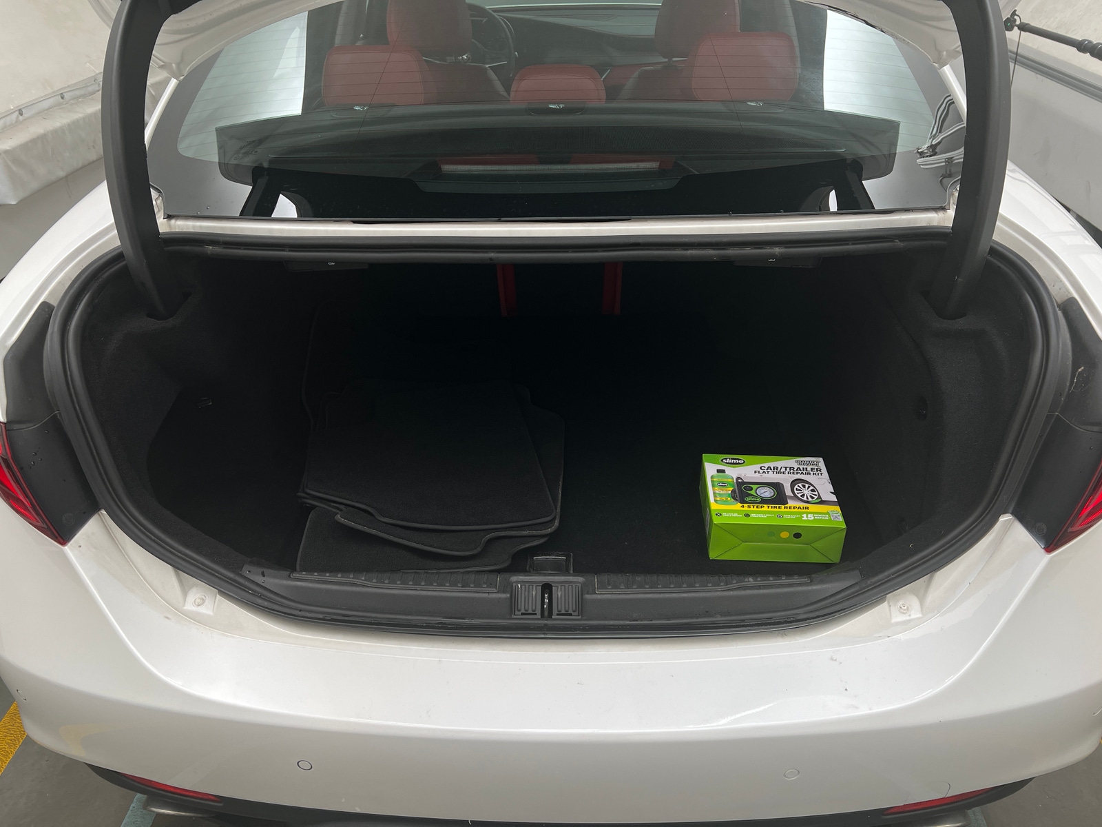 Thumbnail: 2018 Alfa Romeo Giulia - 6