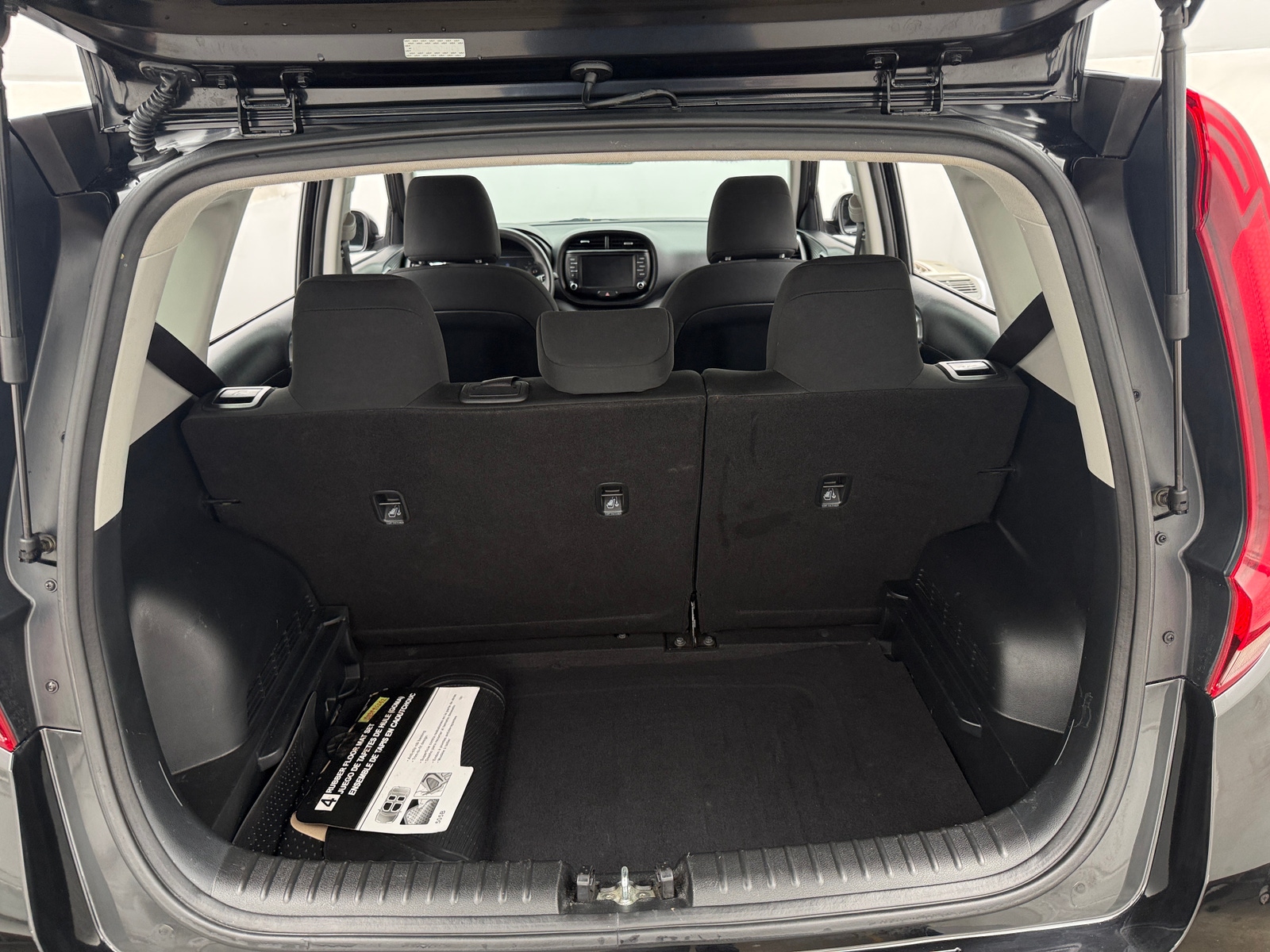 Thumbnail: 2022 Kia Soul - 6