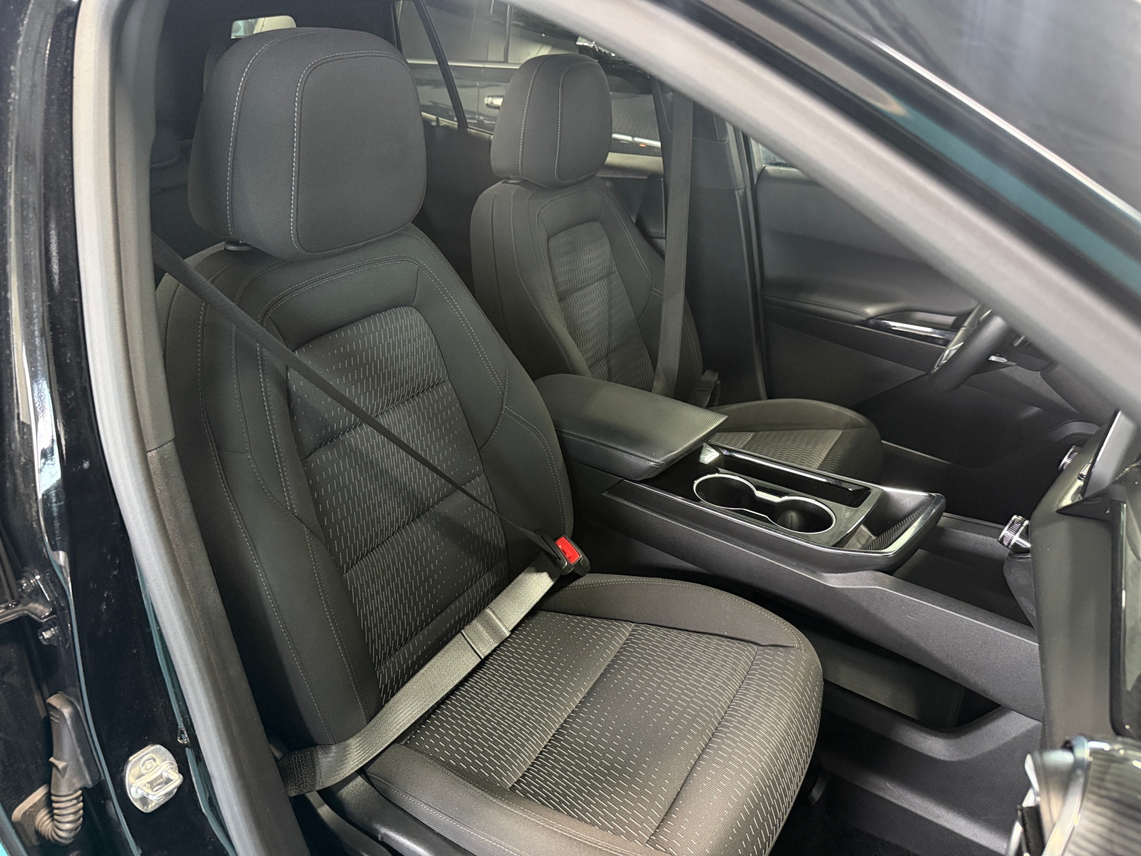 Thumbnail: 2025 Chevrolet Equinox - 2