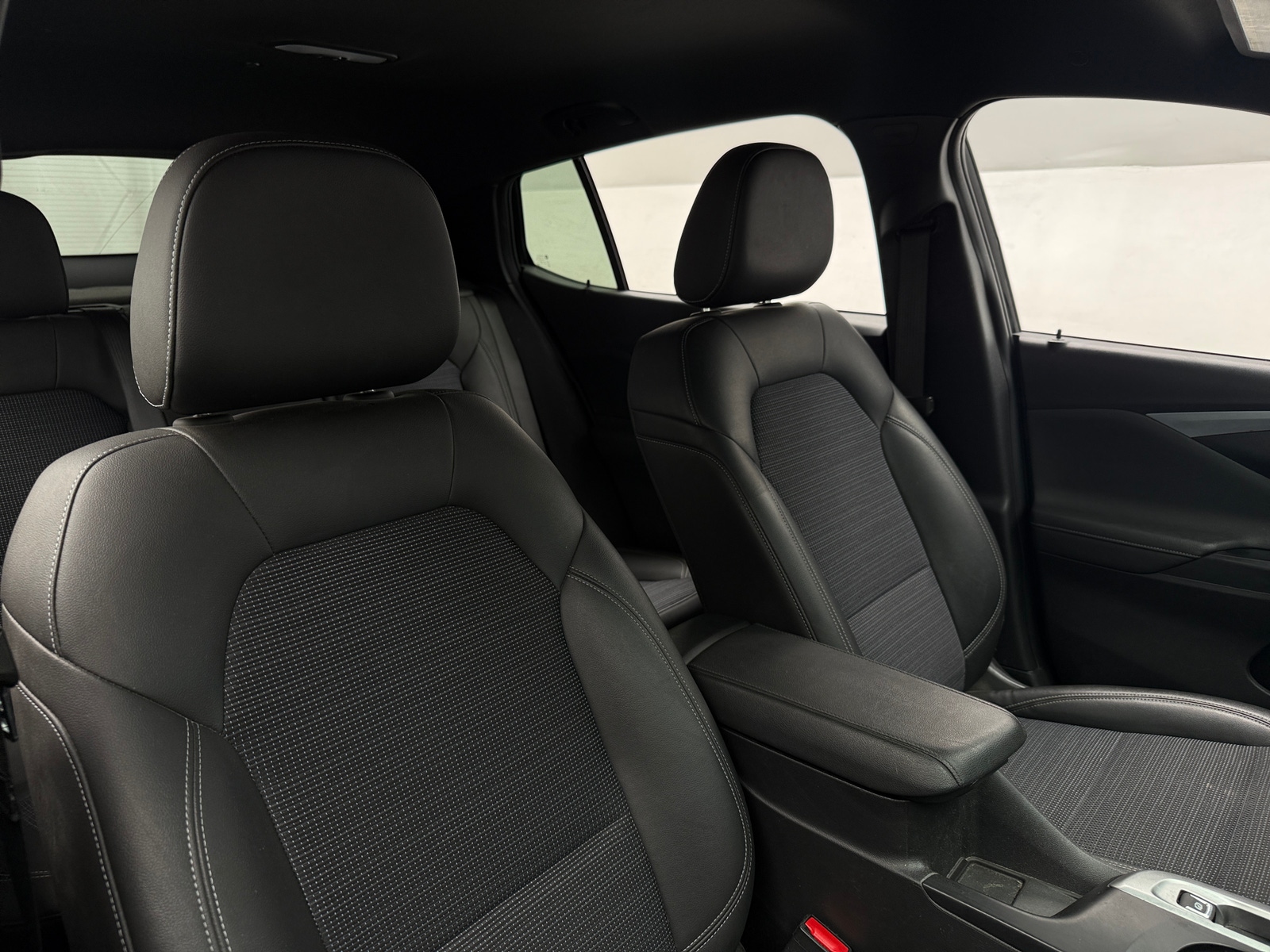 Thumbnail: 2024 Buick Envista - 2