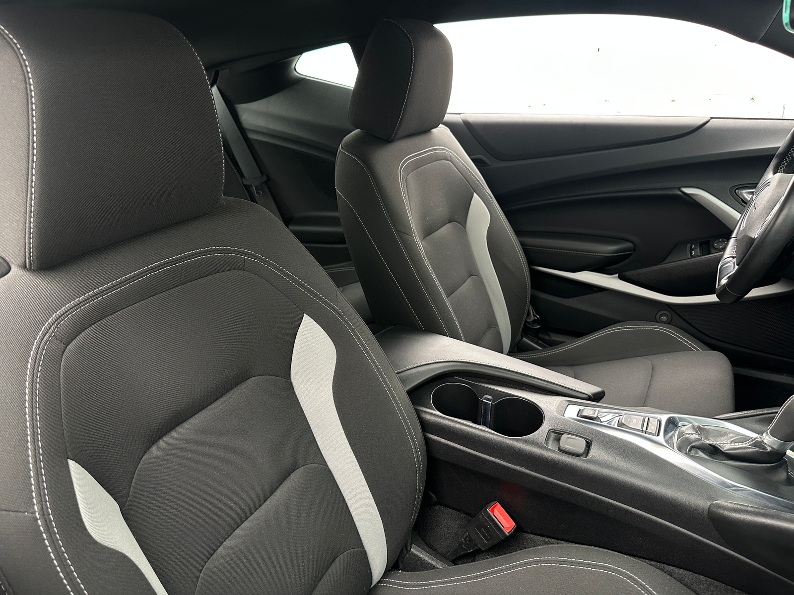 Thumbnail: 2019 Chevrolet Camaro - 2