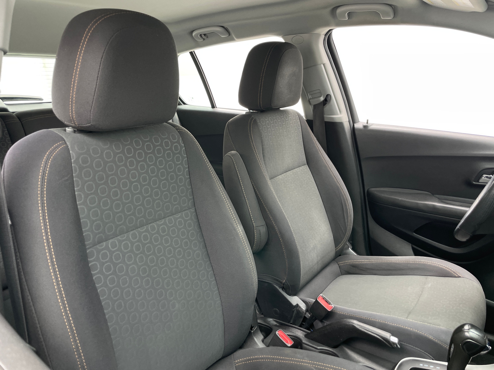 Thumbnail: 2020 Chevrolet Trax - 2