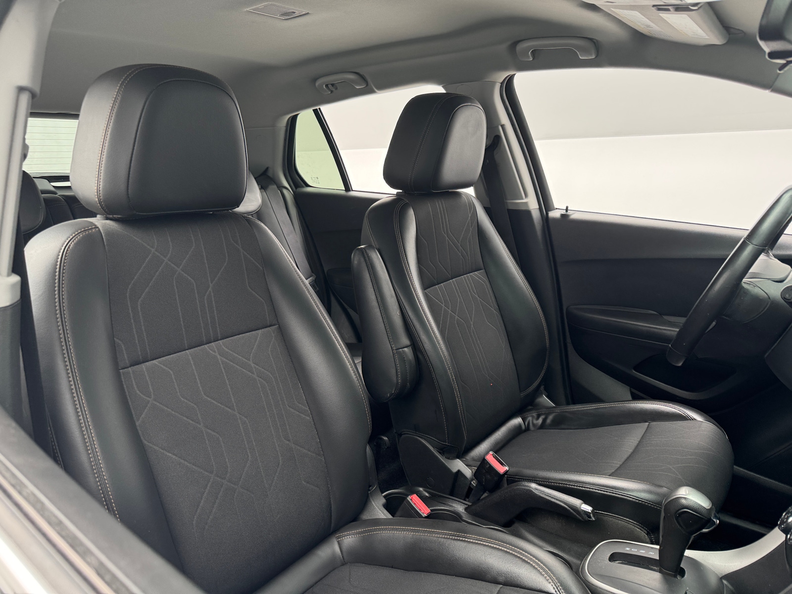 Thumbnail: 2019 Chevrolet Trax - 2