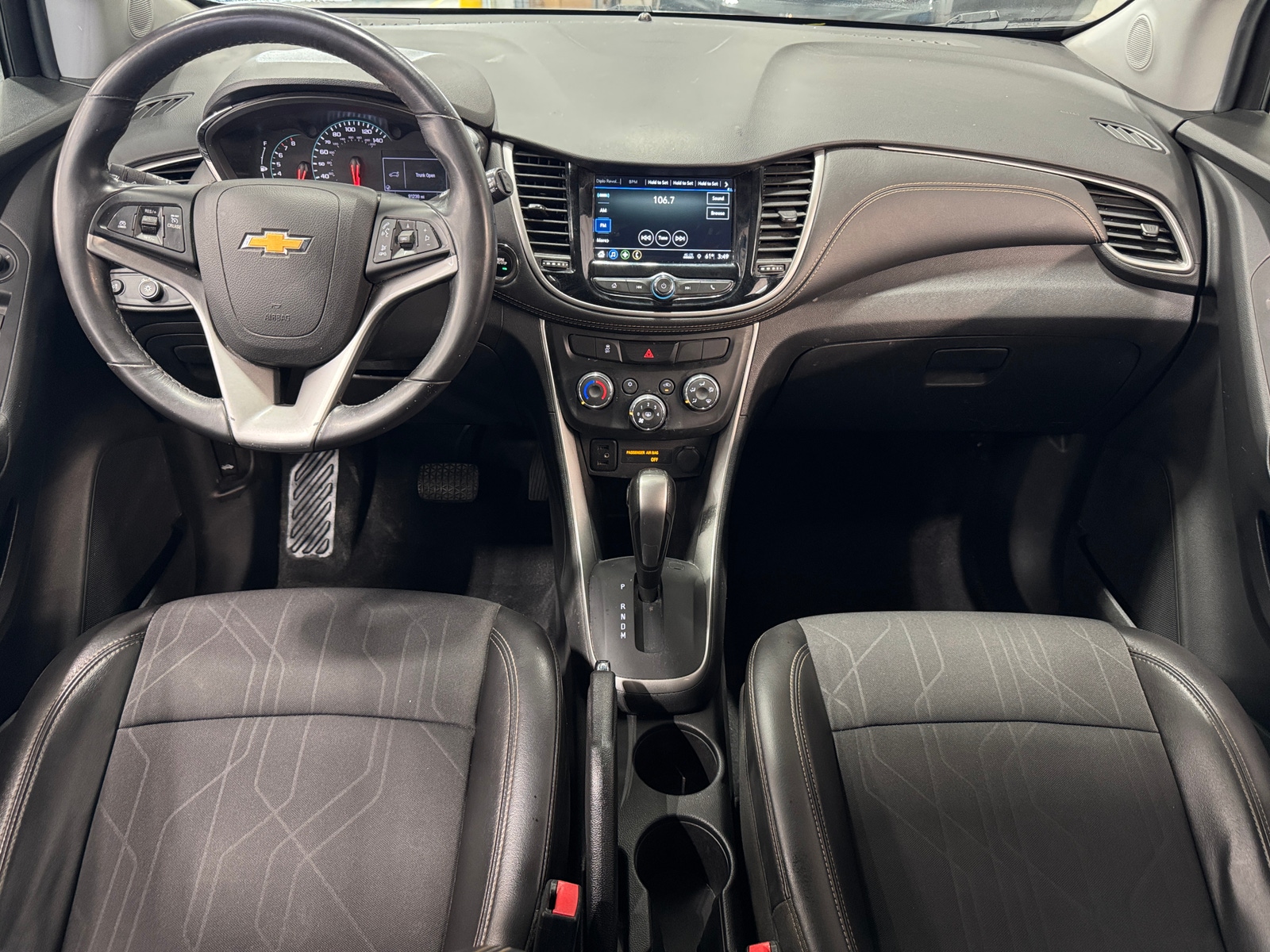 Thumbnail: 2019 Chevrolet Trax - 3