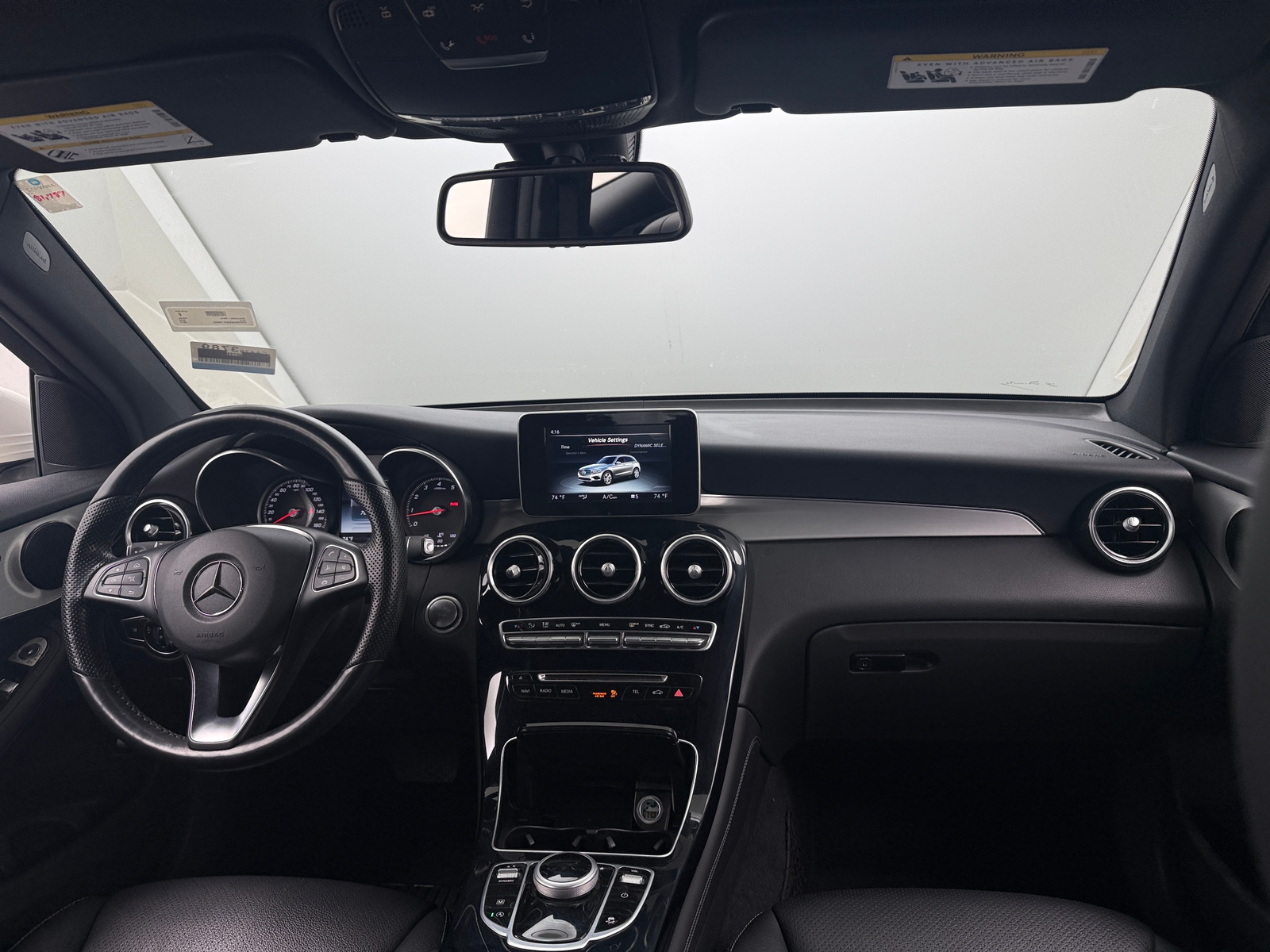 Thumbnail: 2017 Mercedes-Benz GLC - 2