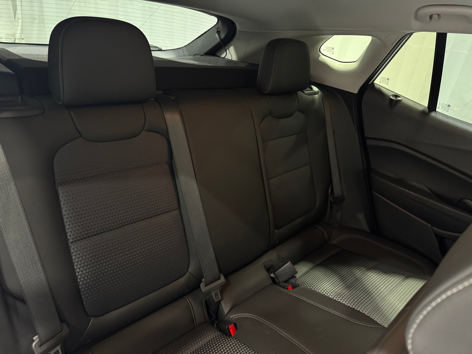 Thumbnail: 2025 Chevrolet Trax - 6