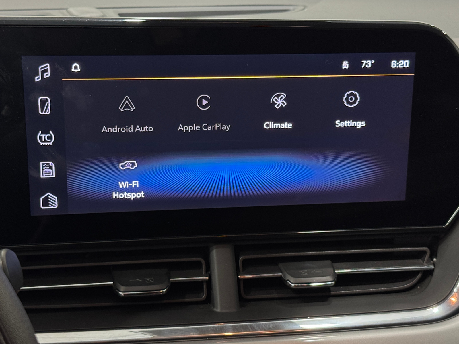 Thumbnail: 2025 Chevrolet Trax - 4