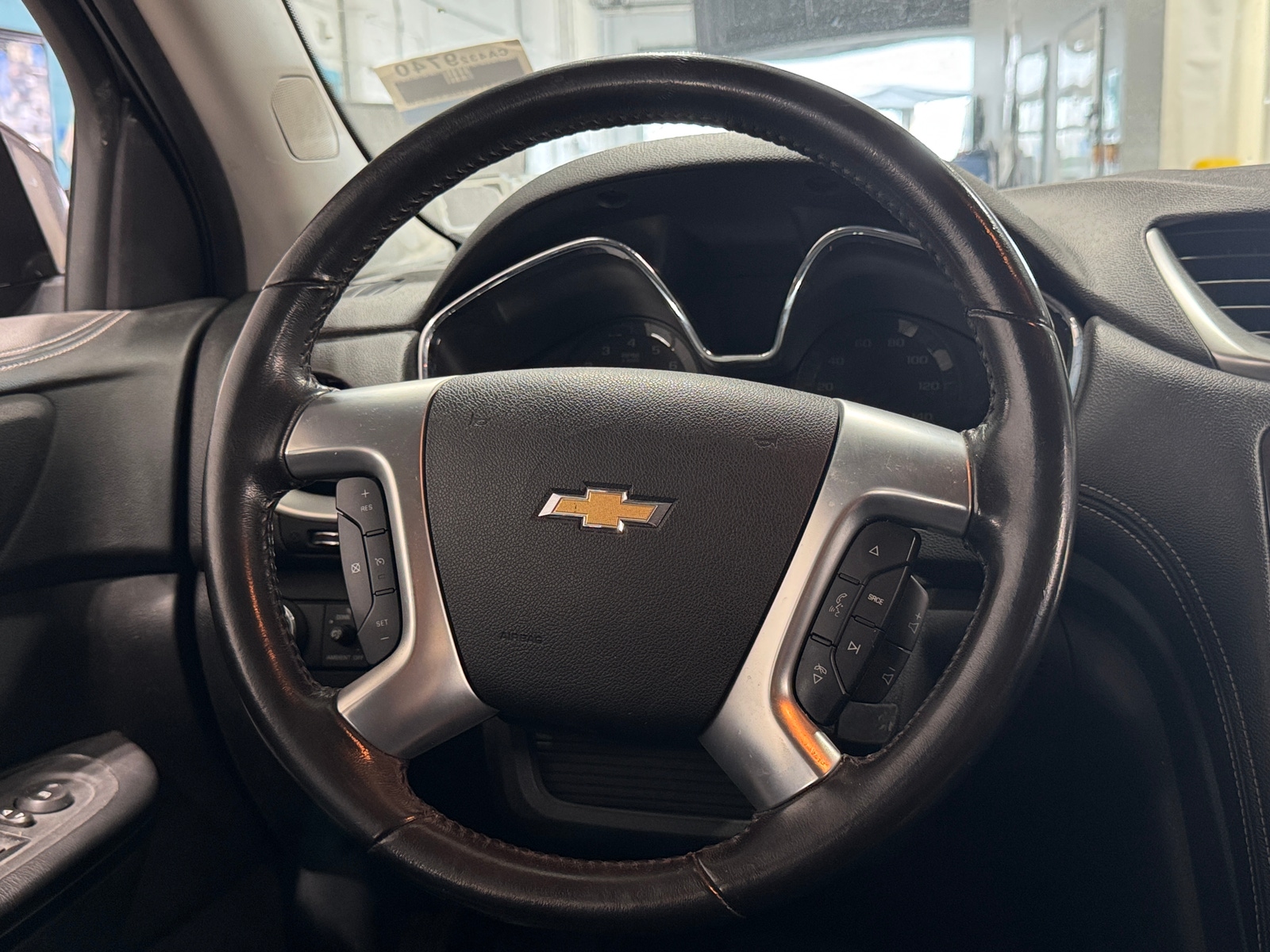 Thumbnail: 2017 Chevrolet Traverse - 5