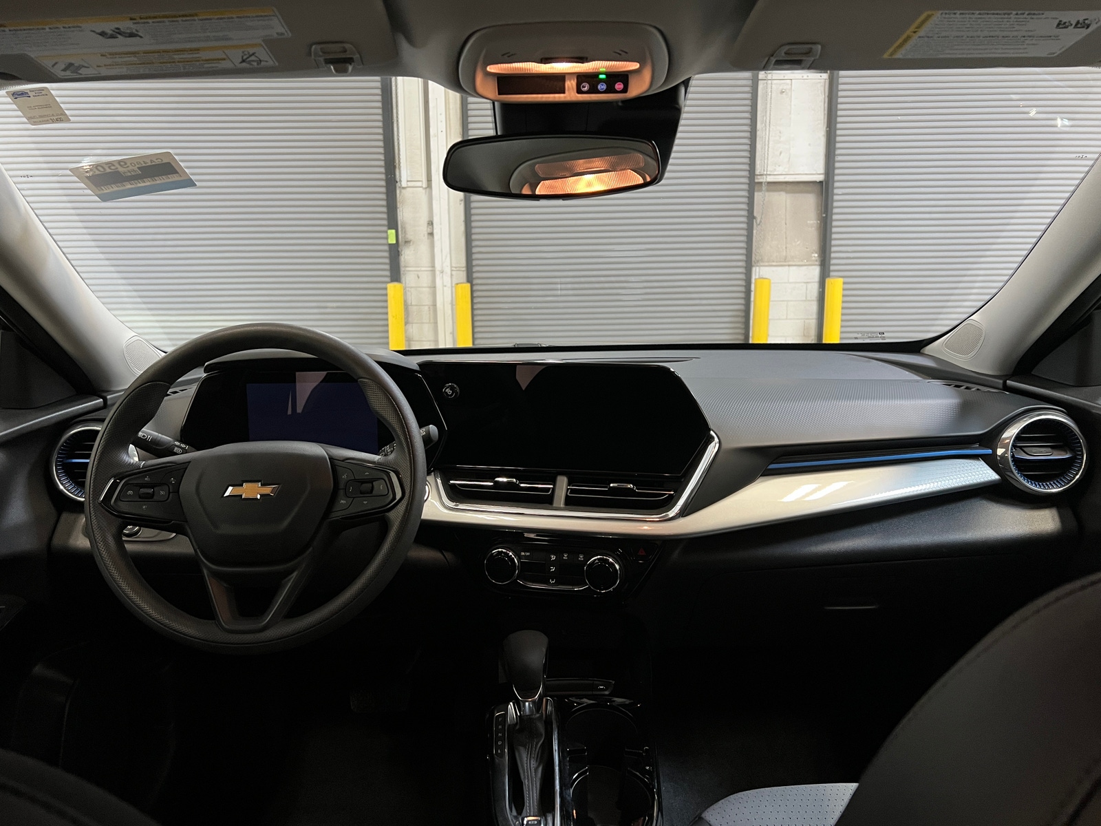 Thumbnail: 2025 Chevrolet Trax - 3