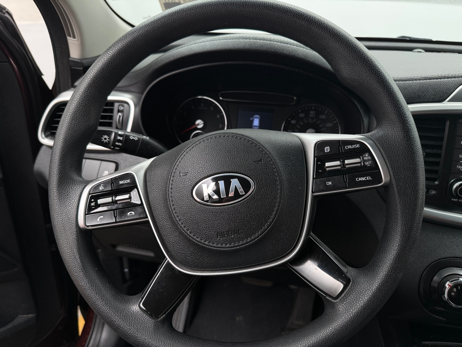 Thumbnail: 2020 Kia Sorento - 5