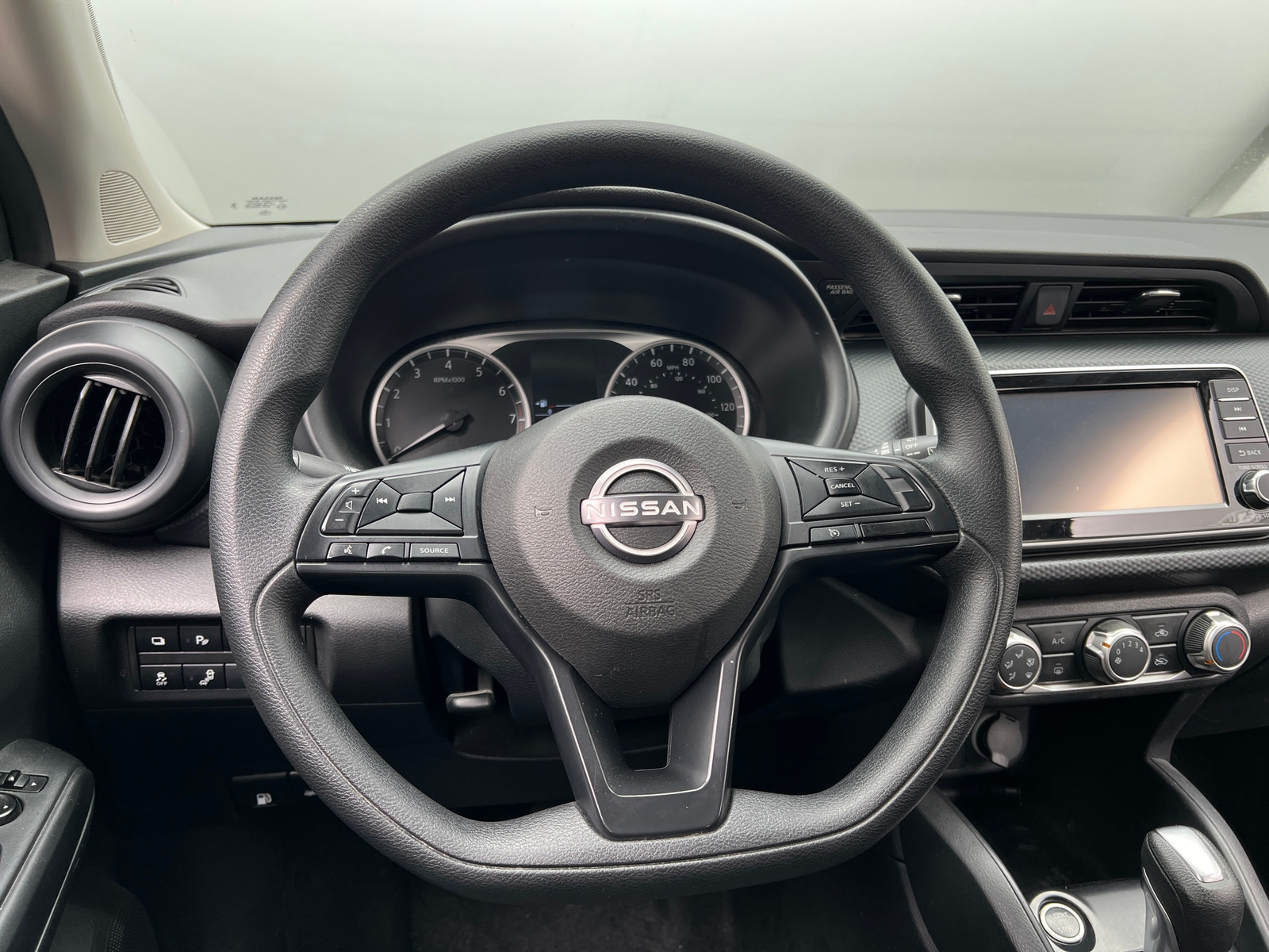 Thumbnail: 2024 Nissan Kicks - 5