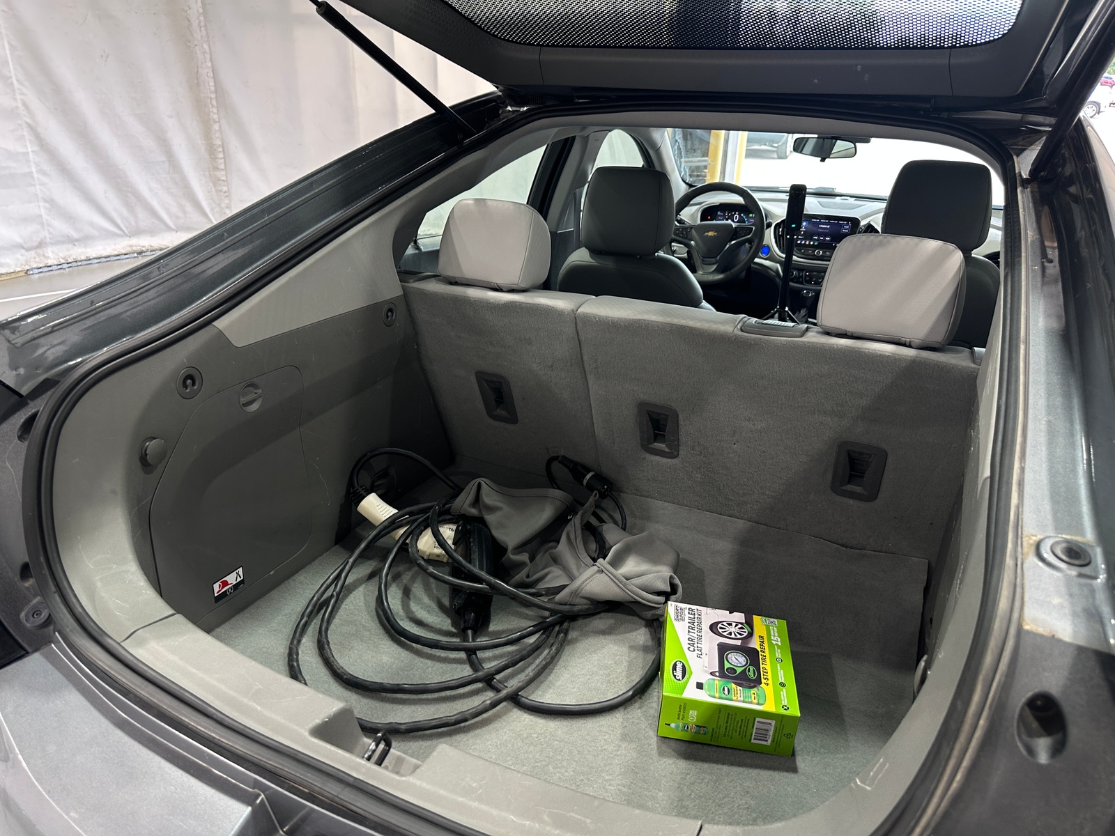 Thumbnail: 2019 Chevrolet Volt - 7