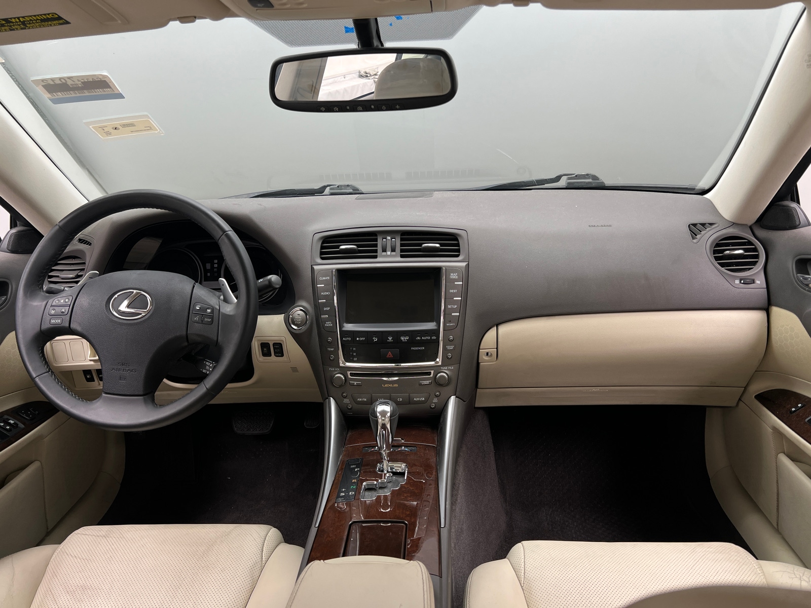 Thumbnail: 2010 Lexus IS - 2